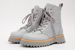 The Yildiz Grey Leather Lace-Up Ankle Boot With a Side Zipper - Vinci Leather
