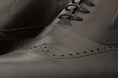 The Roma Black Leather Wingtip Oxford Shoe - Vinci Leather