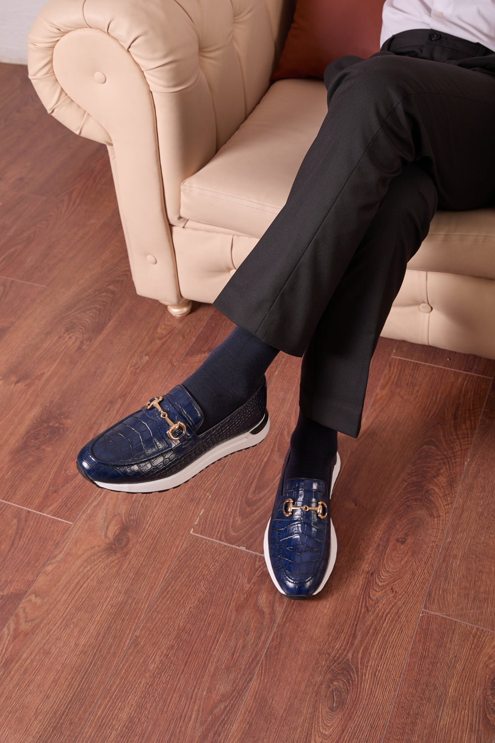 The Padova Navy Blue Leather Sneaker - Vinci Leather