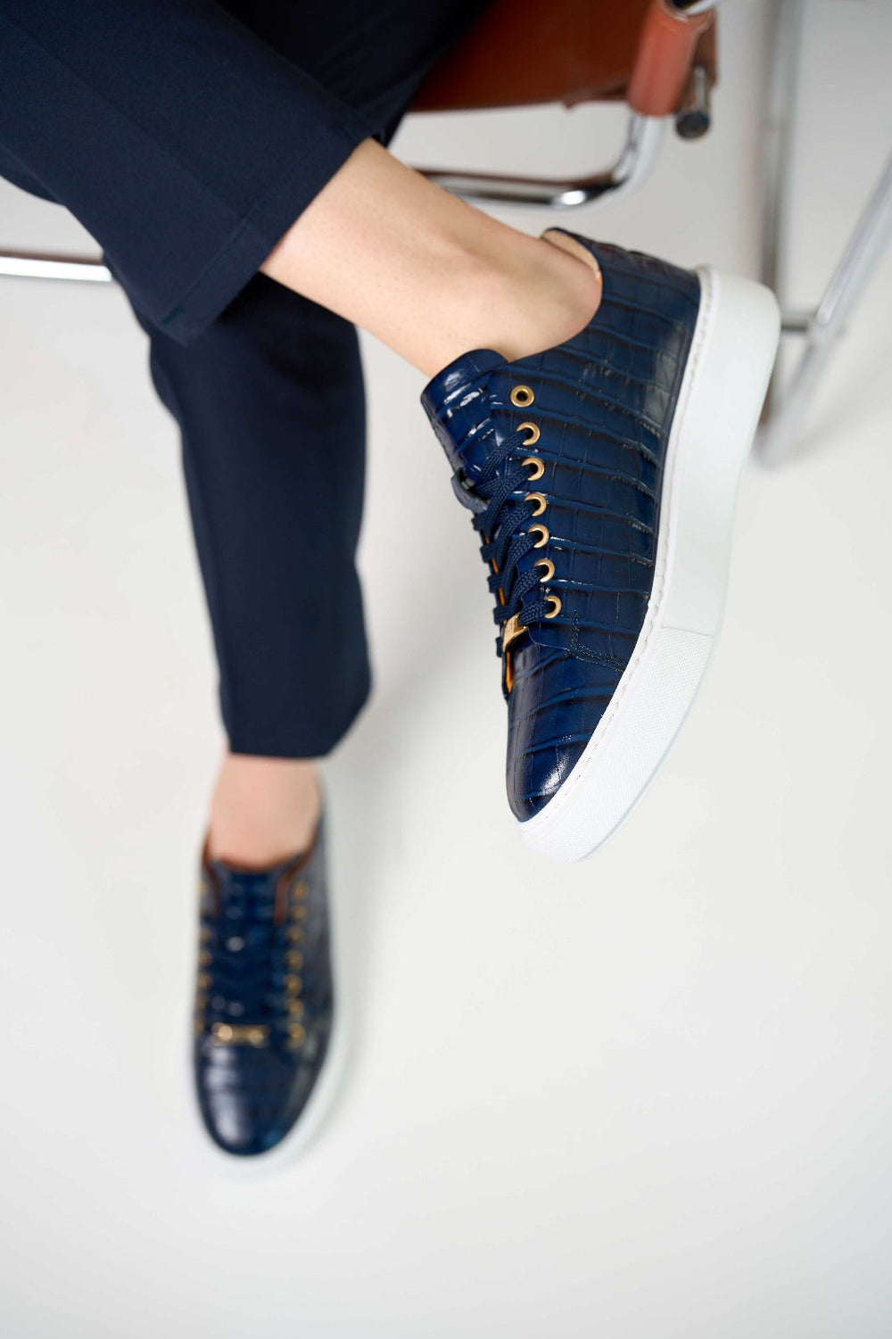 The Dublin Blue Leather Sneaker - Vinci Leather