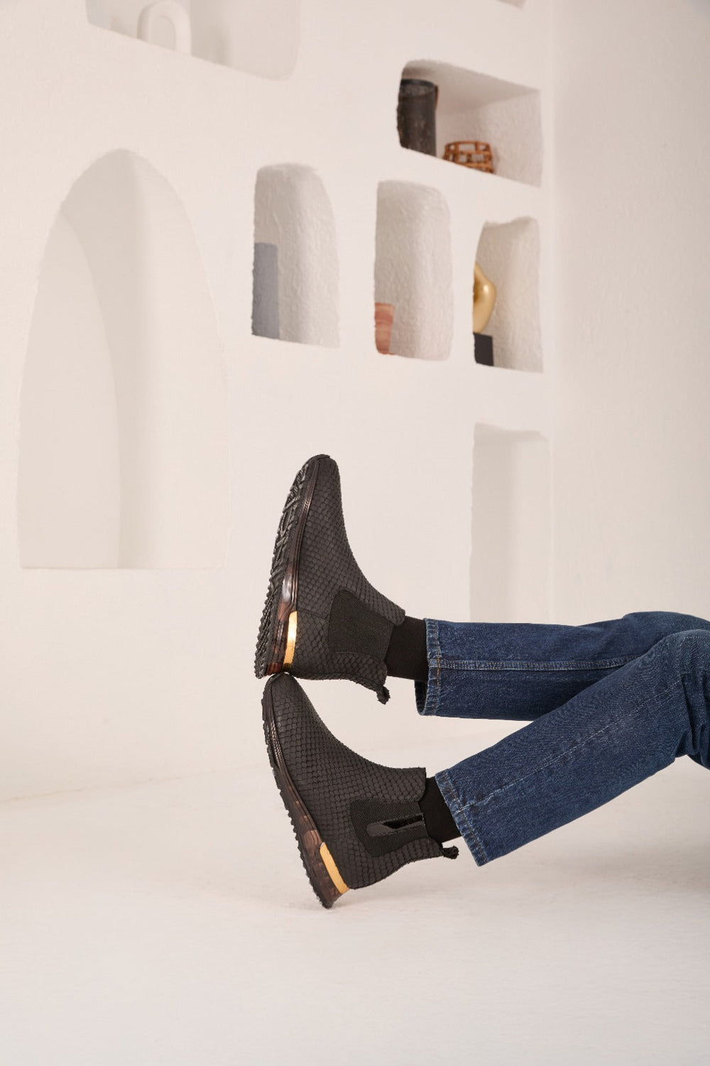 The Panther Black Leather Chelsea Boot - Vinci Leather