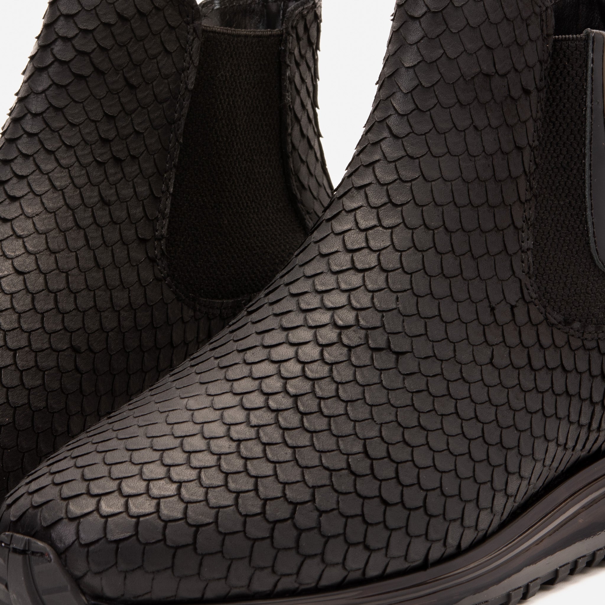 The Panther Black Leather Chelsea Boot - Vinci Leather