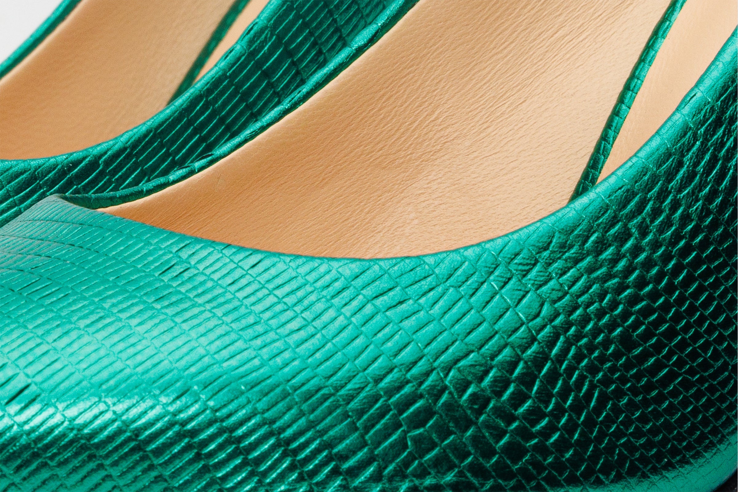 The Maple Green Leather Pump Fuchsia Sole Shoe - Vinci Leather