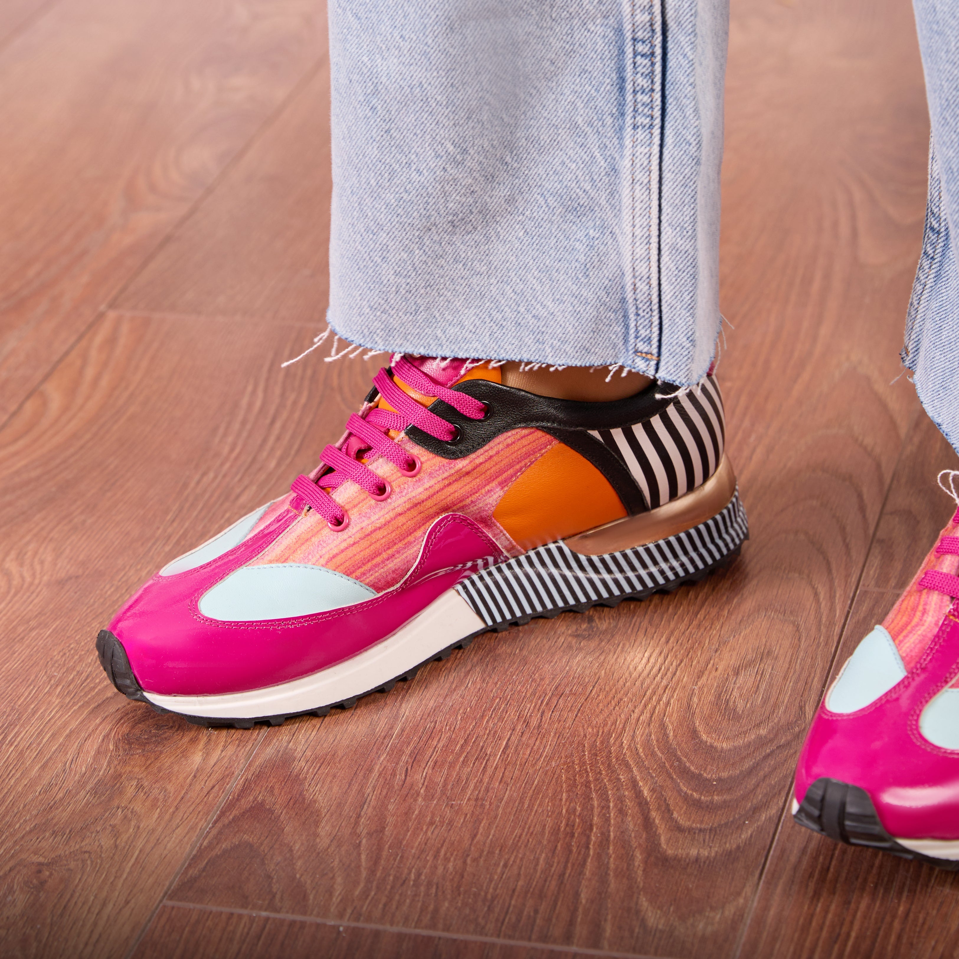 Santa Amaro Multi Color Fuchsia Sneaker - Vinci Leather