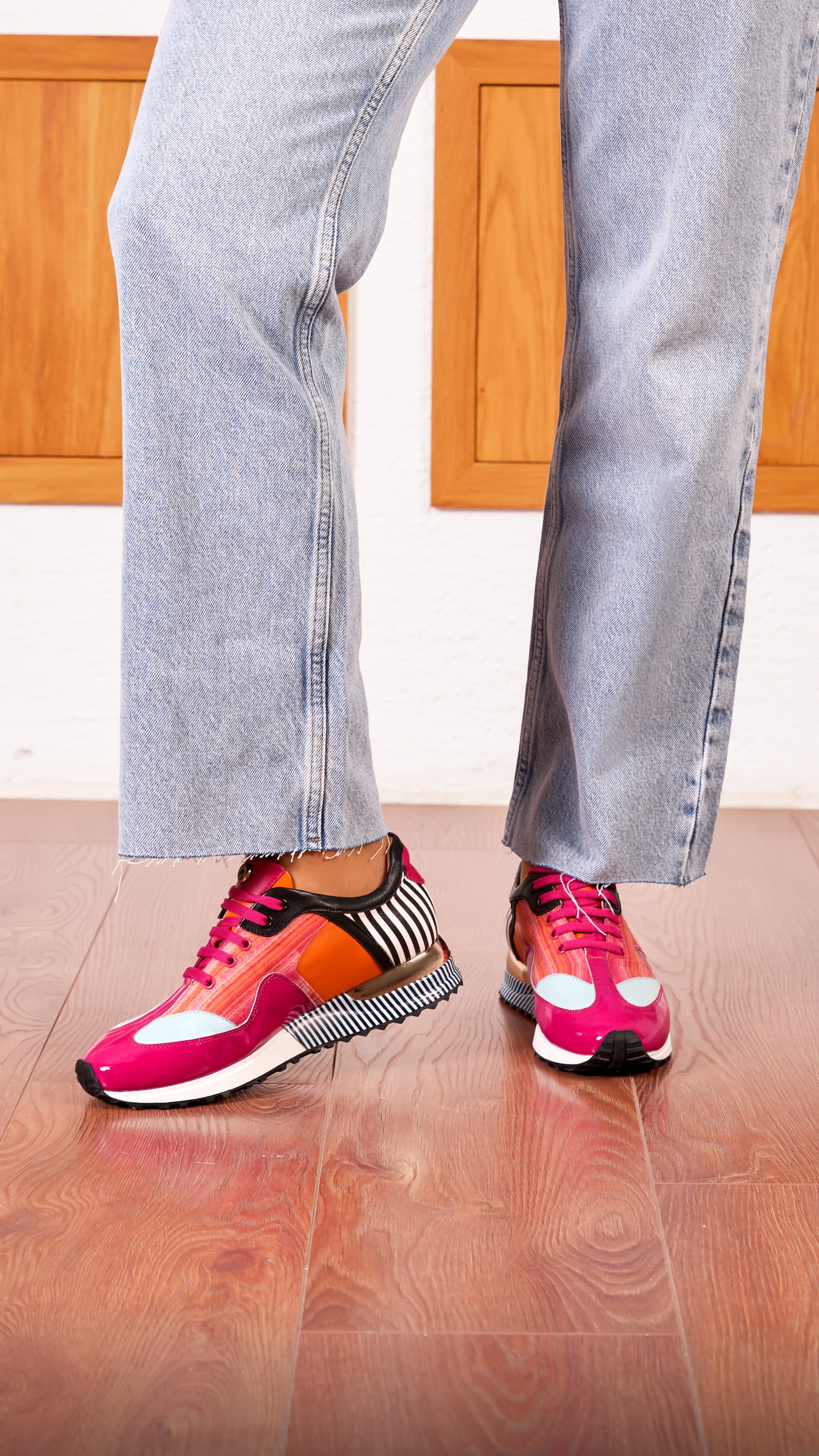 Santa Amaro Multi Color Fuchsia Sneaker - Vinci Leather