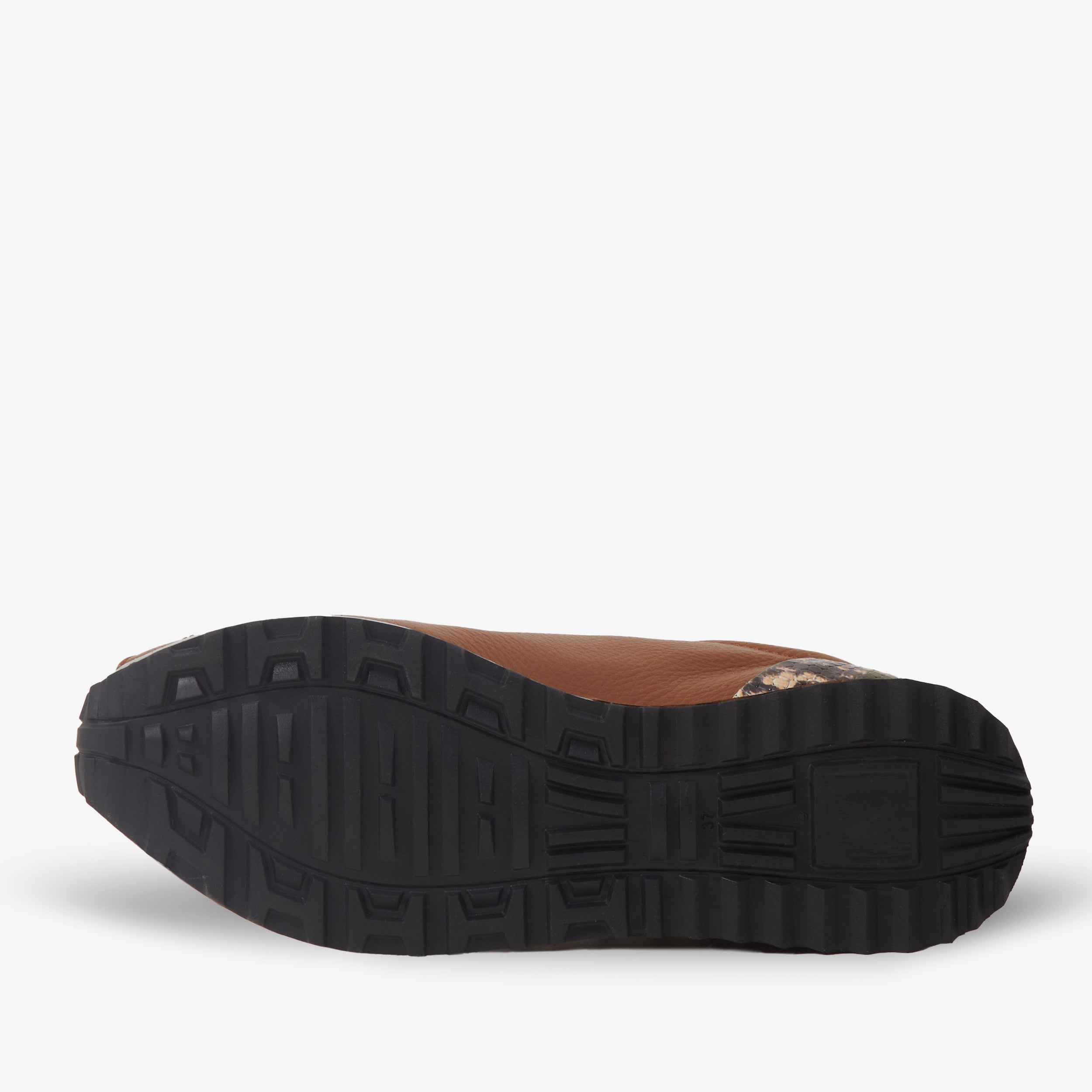 The Infanta Tan  Spike Leather Sneaker Limited Edition - Vinci Leather