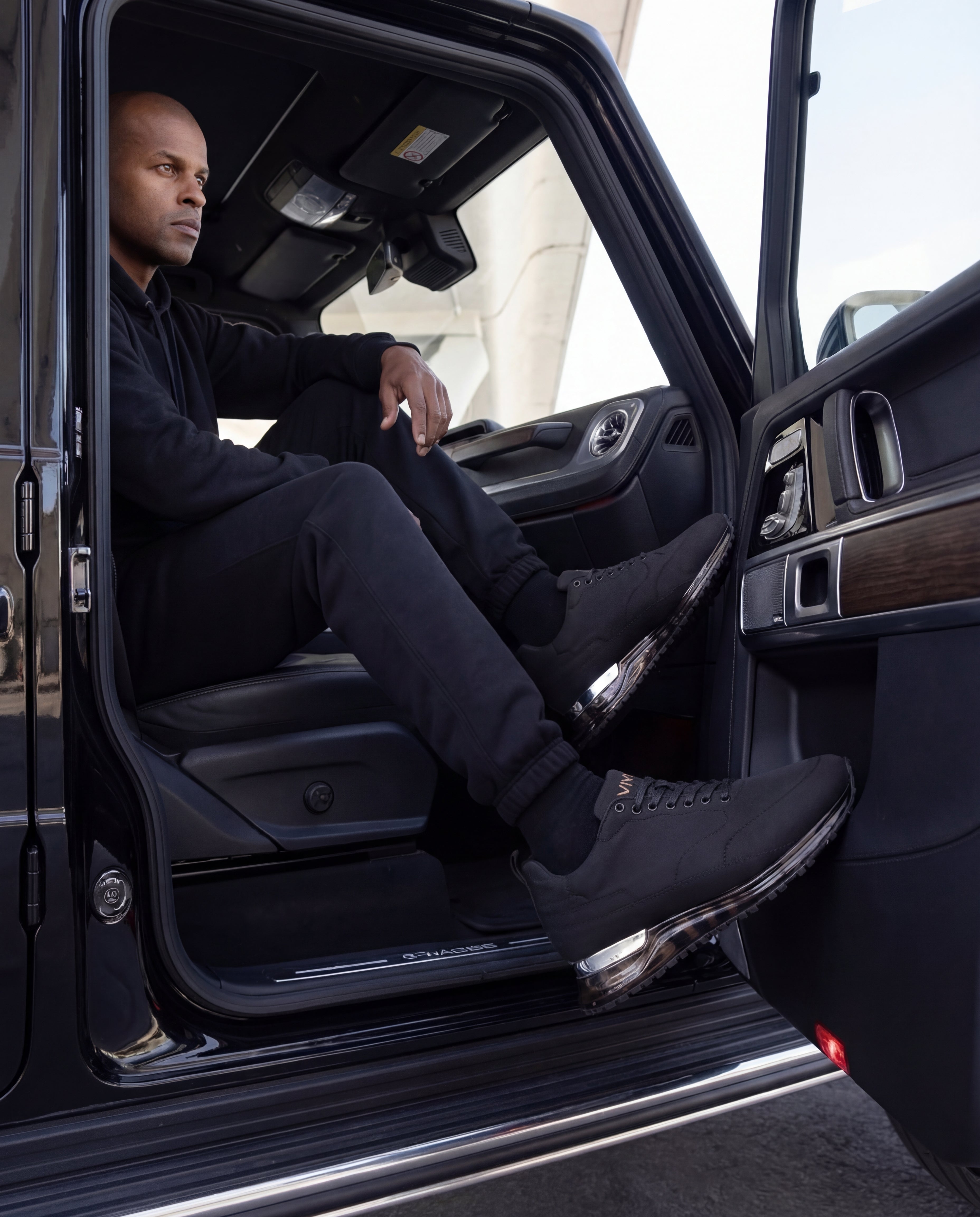 The Lexington Black Sneaker - Vinci Leather