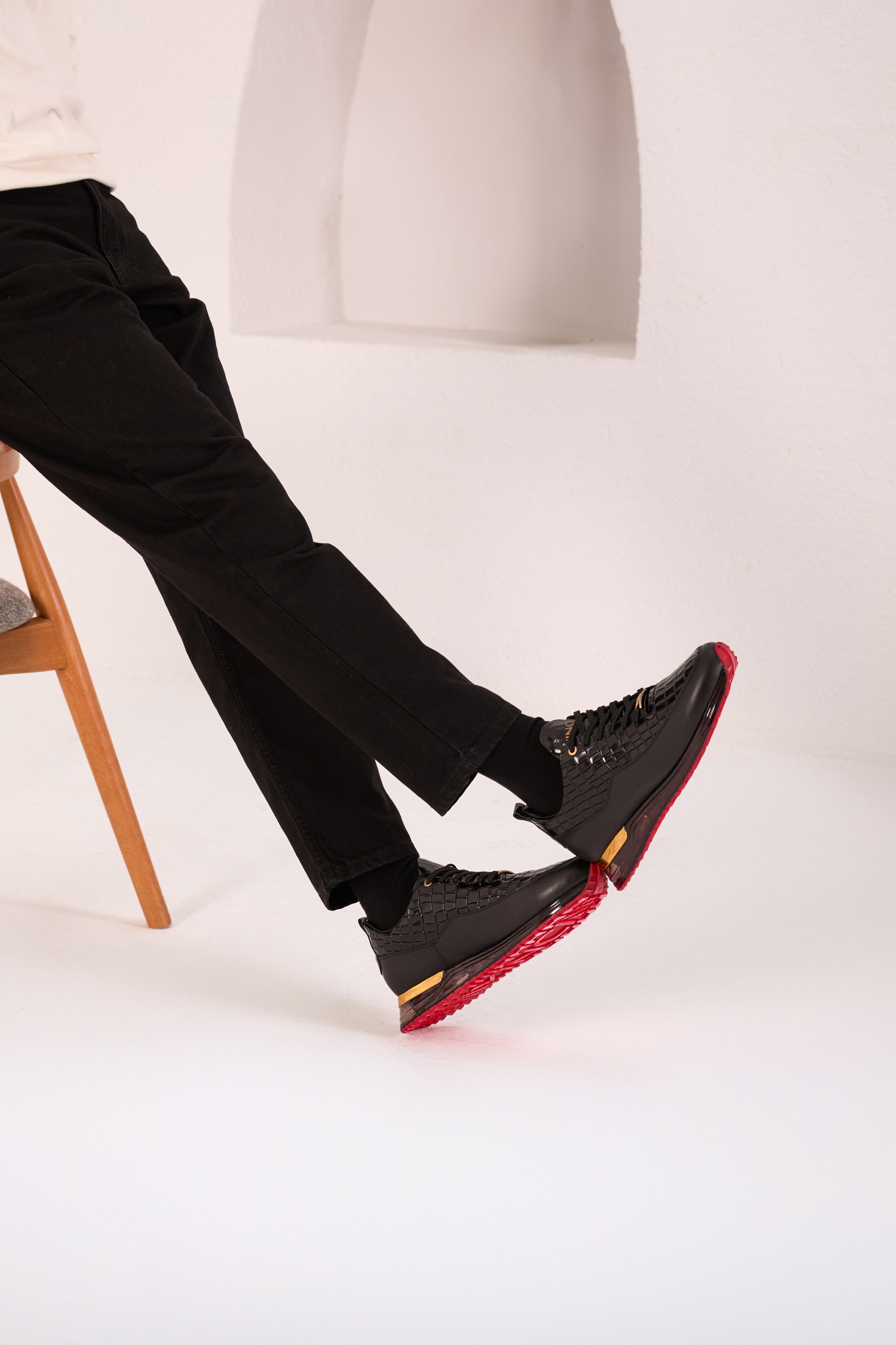 The Marseille Black Leather Sneaker - Vinci Leather