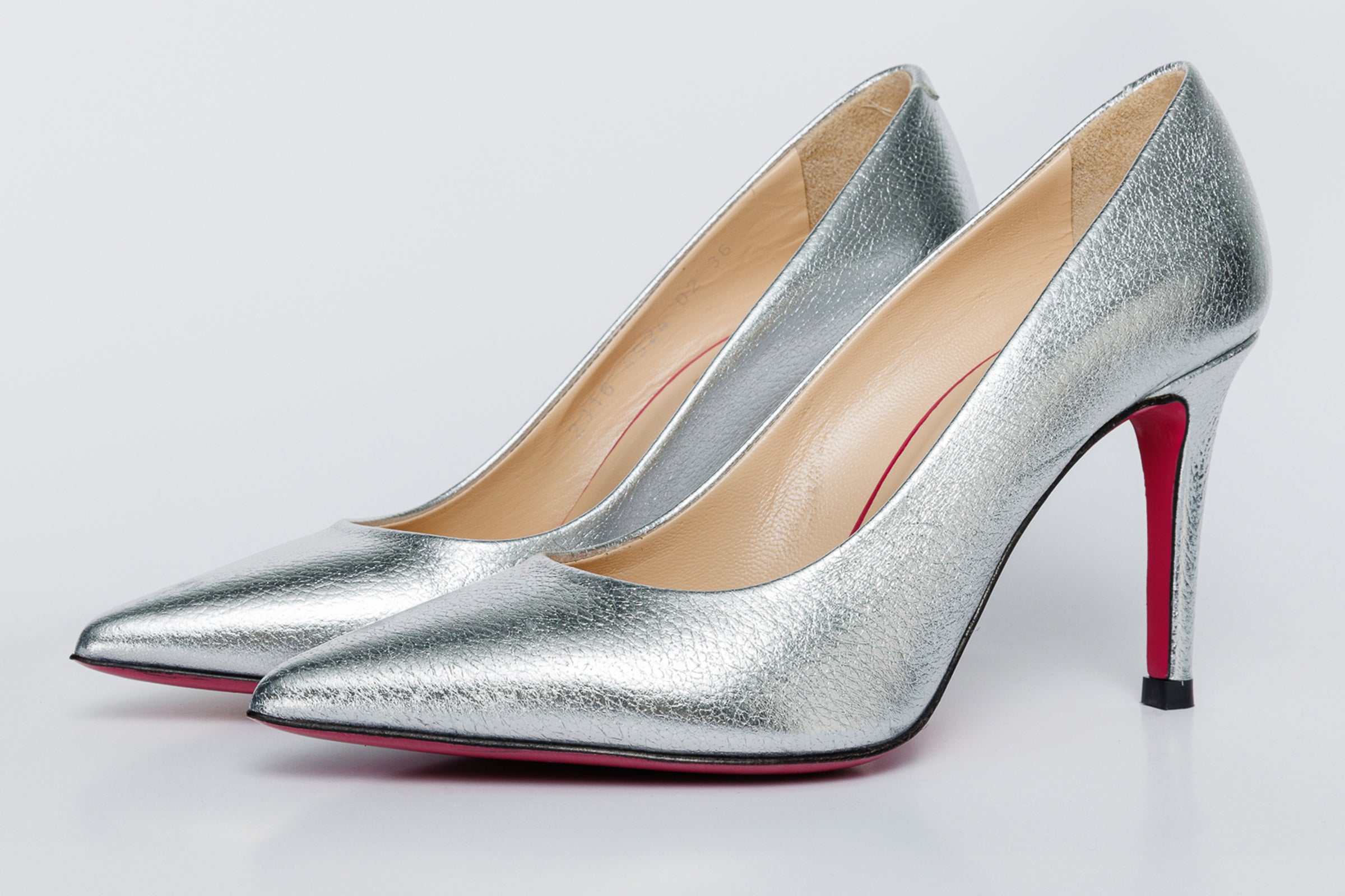 The Ege Silver Leather Pump Fuchsia Sole Shoe - Vinci Leather