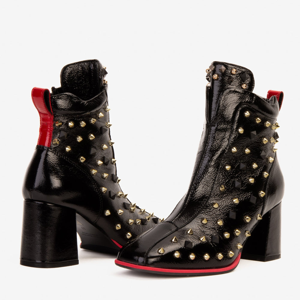 The Infanta Black Leather Block Heel Boot - Vinci Leather