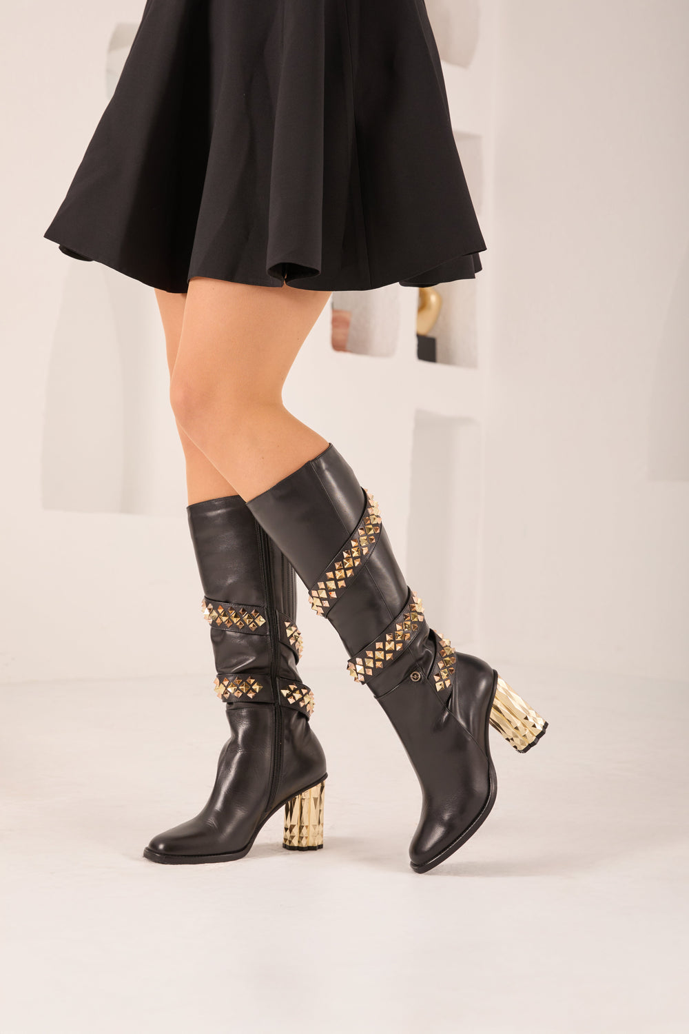 The Gladiator Black Leather Knee High Boot - Vinci Leather