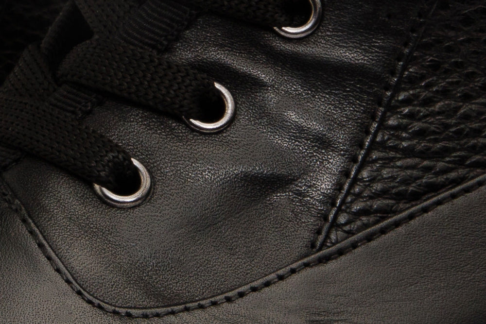 The Arata Black Leather Lace-Up Ankle Boot With a Side Zipper - Vinci Leather
