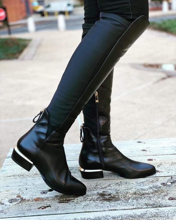 The Fairoks Black Leather Pointy Toe Knee High Boot - Vinci Leather