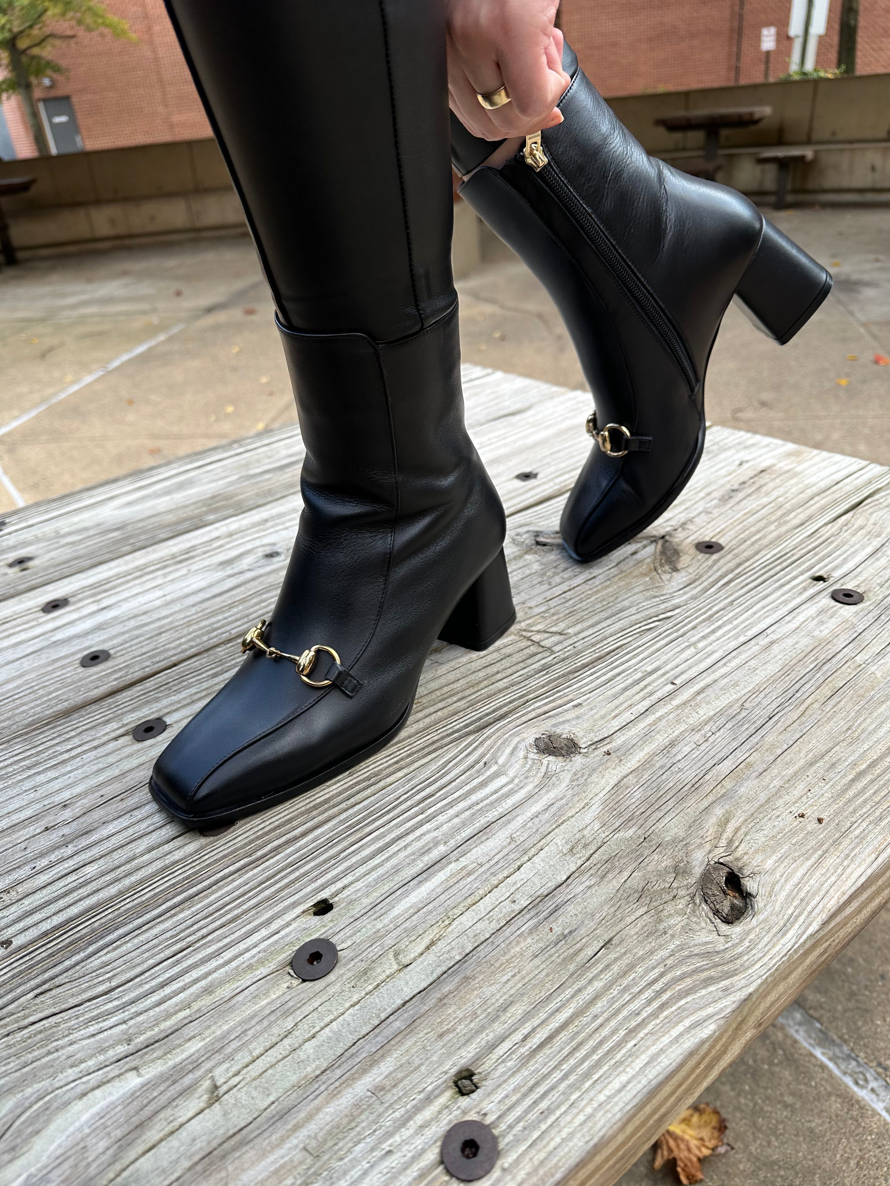 The Bukres Black Leather Block Heel Boot - Vinci Leather