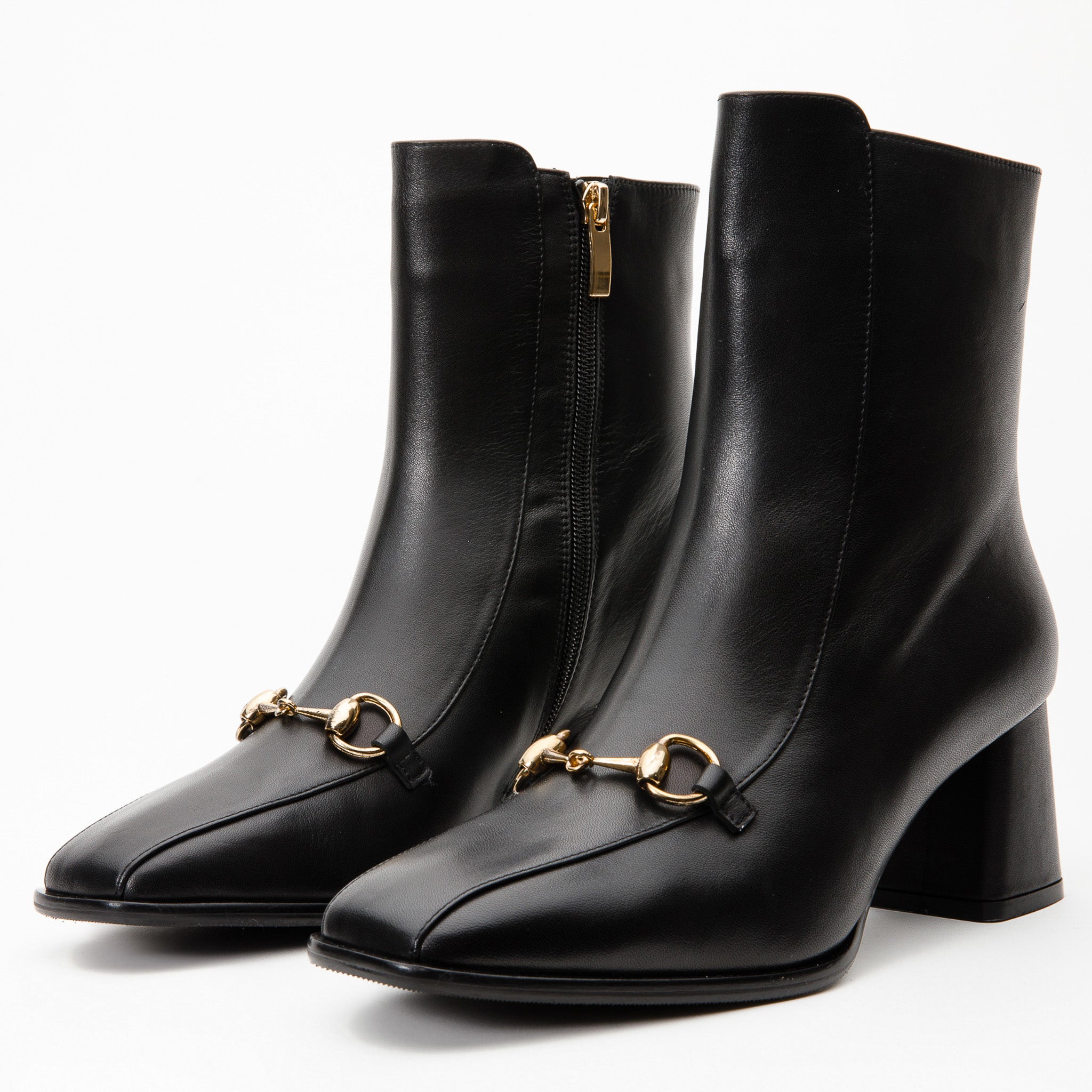 The Bukres Black Leather Block Heel Boot - Vinci Leather