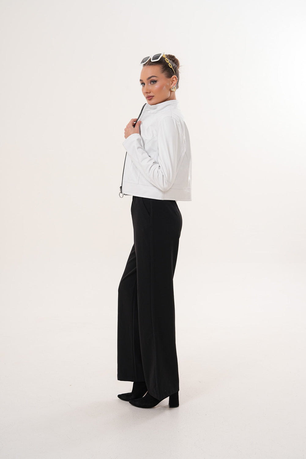 The Elvaris Reversible White Leather Jacket - Vinci Leather