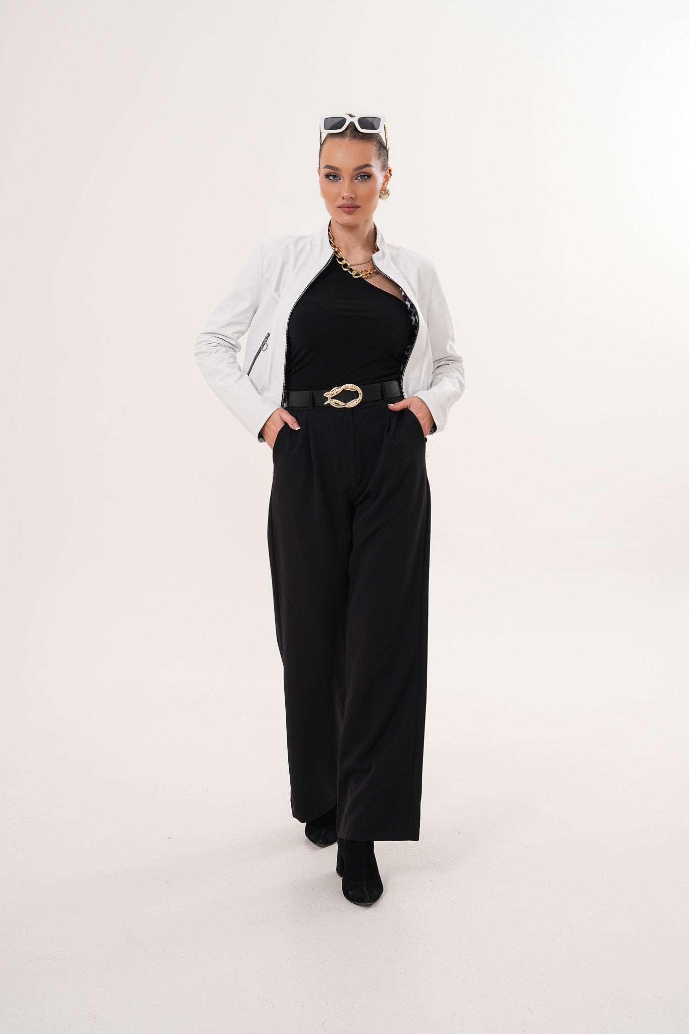 The Elvaris Reversible White Leather Jacket - Vinci Leather