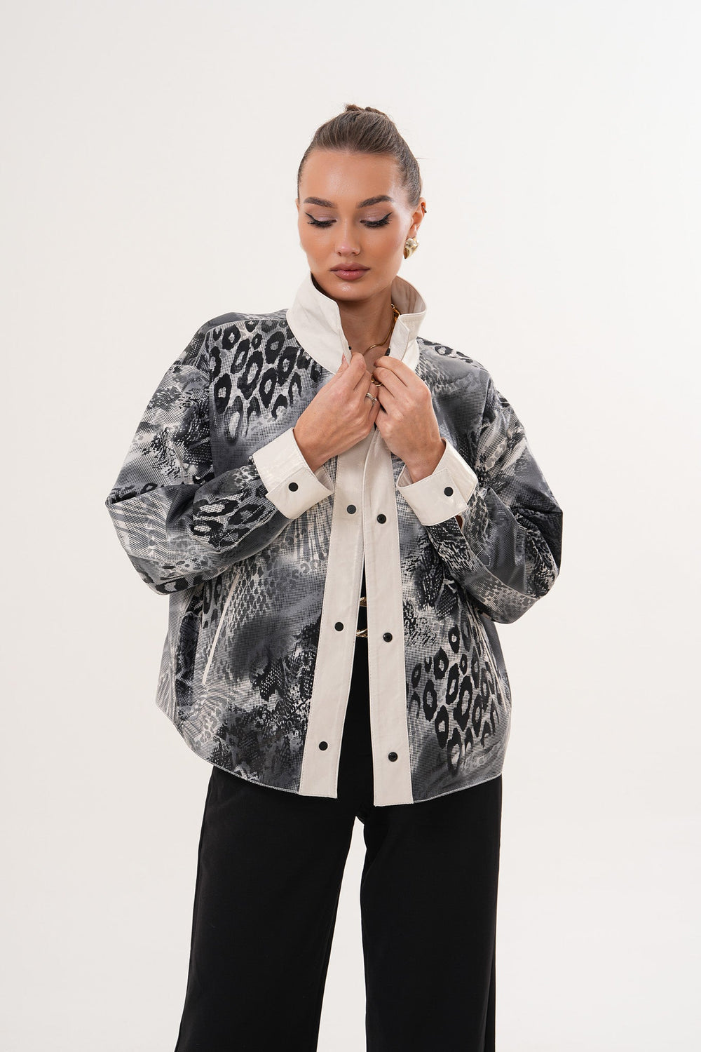 The Velmira Reversible Ivory Leather Jacket - Vinci Leather
