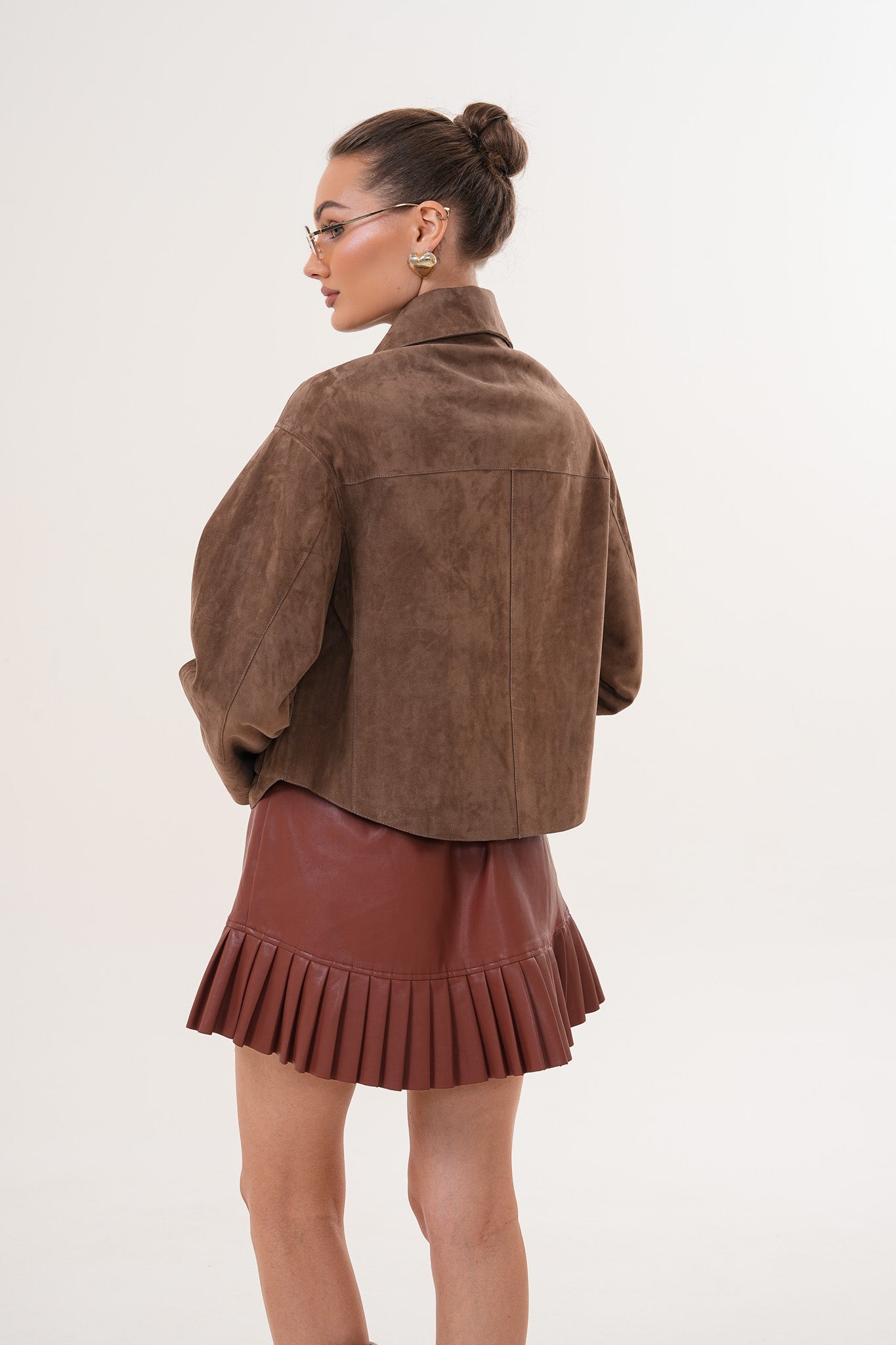 Elvoria Reversible Leather Jacket – Taupe \/ Suede Brown - Vinci Leather