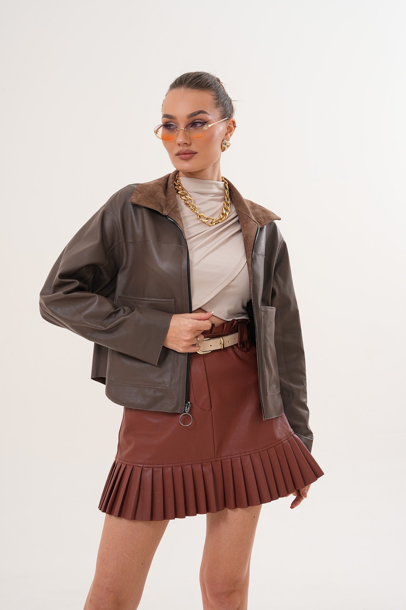 Elvoria Reversible Leather Jacket – Taupe \/ Suede Brown - Vinci Leather