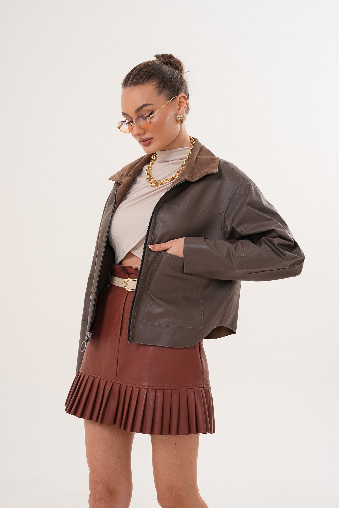 Elvoria Reversible Leather Jacket – Taupe \/ Suede Brown - Vinci Leather