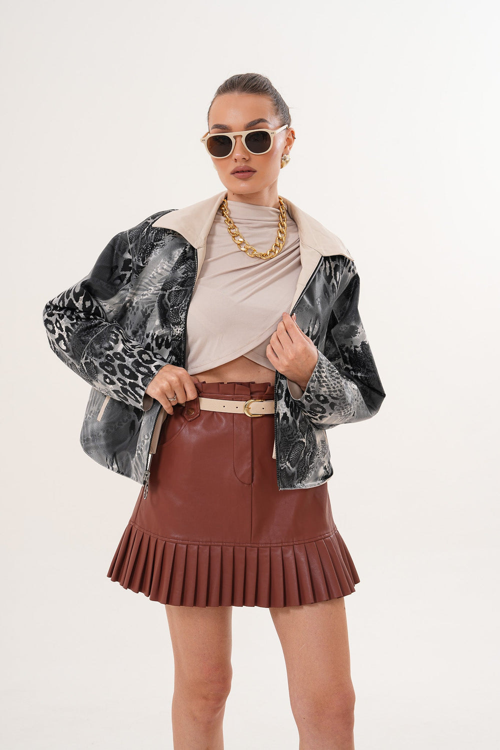 The Elvoria Reversible Beige Leather Jacket - Vinci Leather