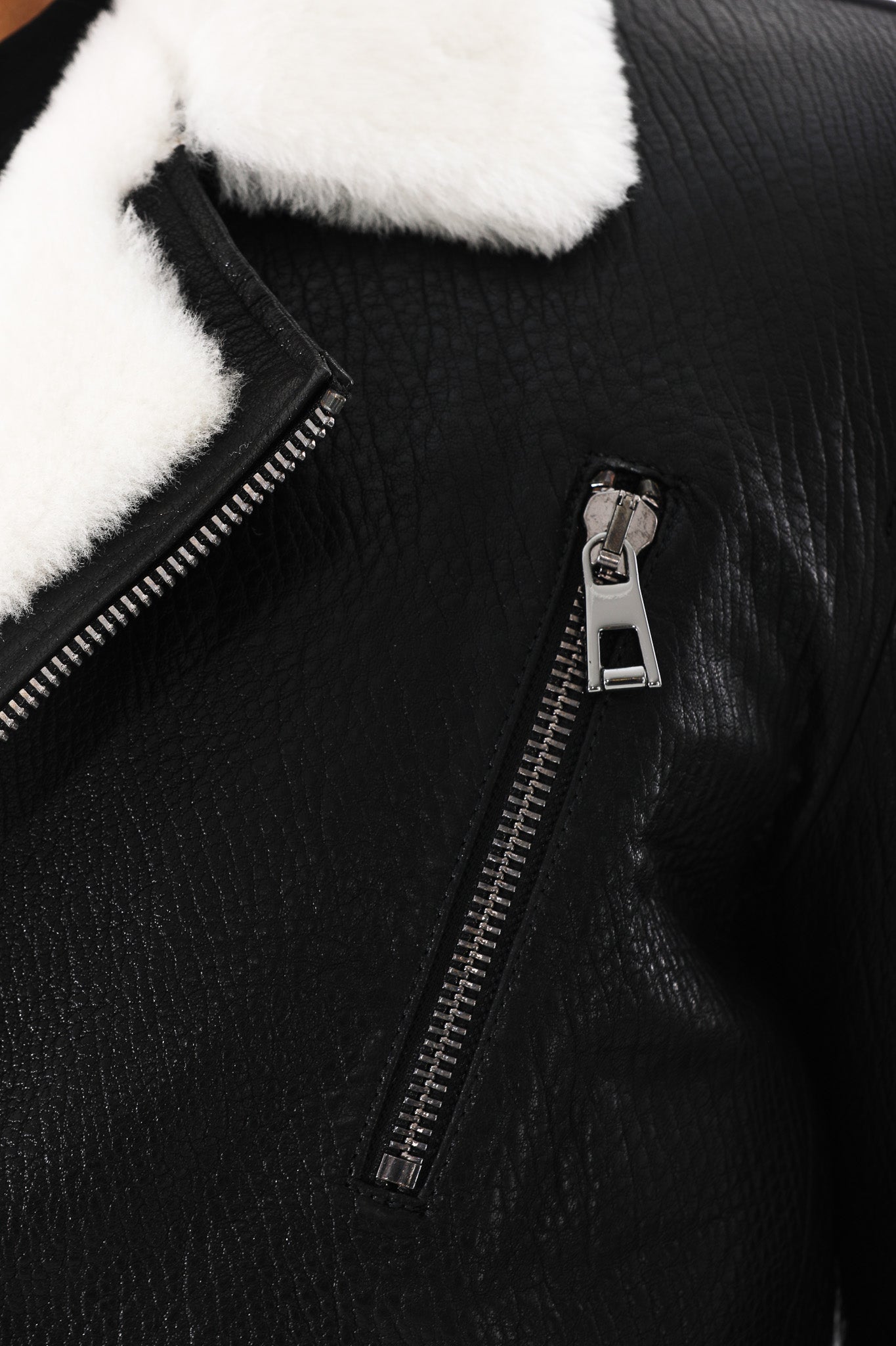The Cortina Black Shearling Leather Jacket - Vinci Leather