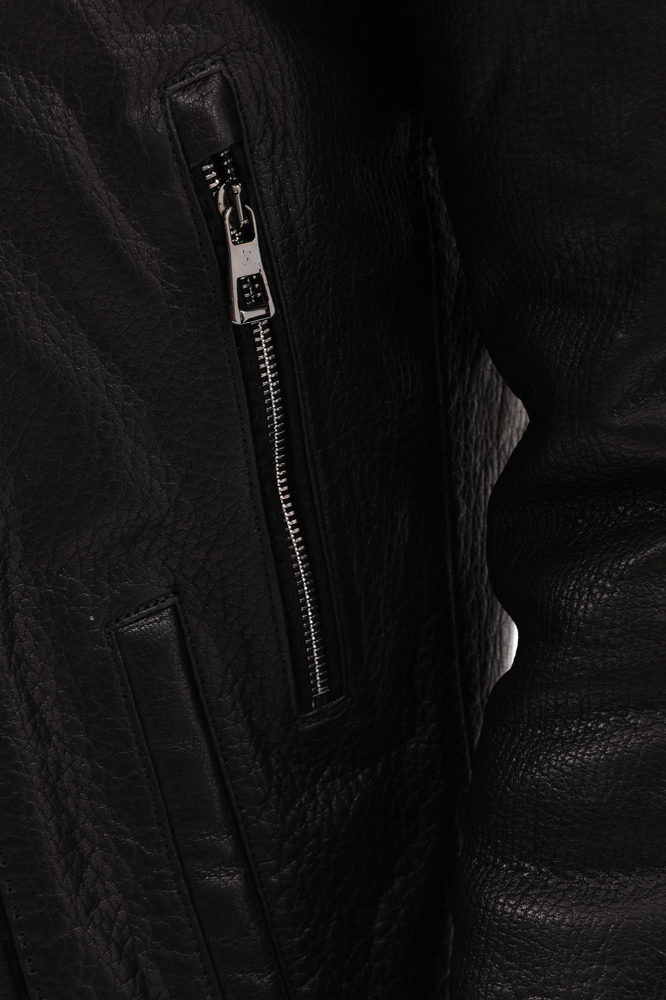 The Bergamo Black Shearling Leather Jacket - Vinci Leather