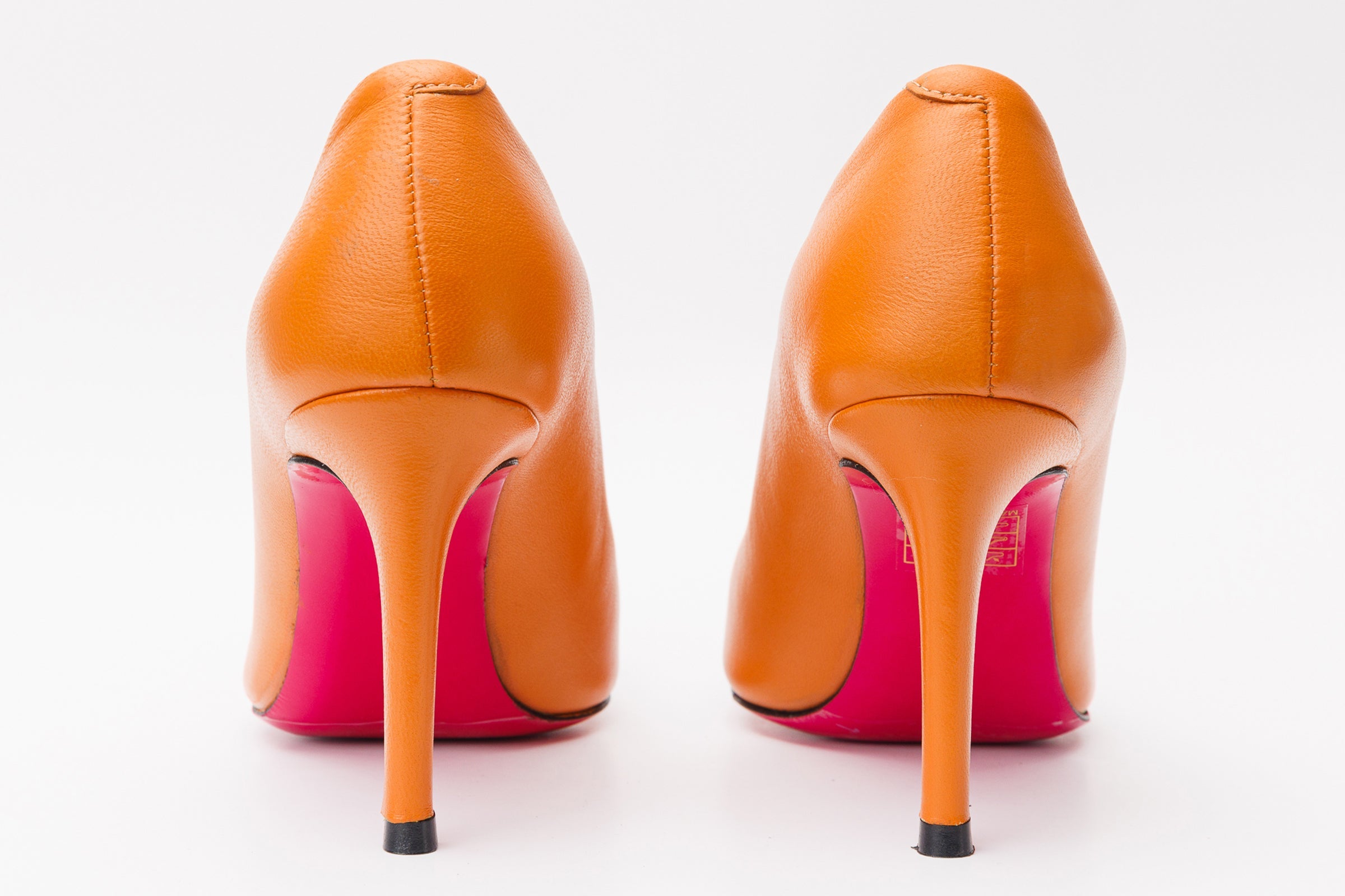 The Maneadero Orange Leather Pump Fuchsia Sole Shoe - Vinci Leather