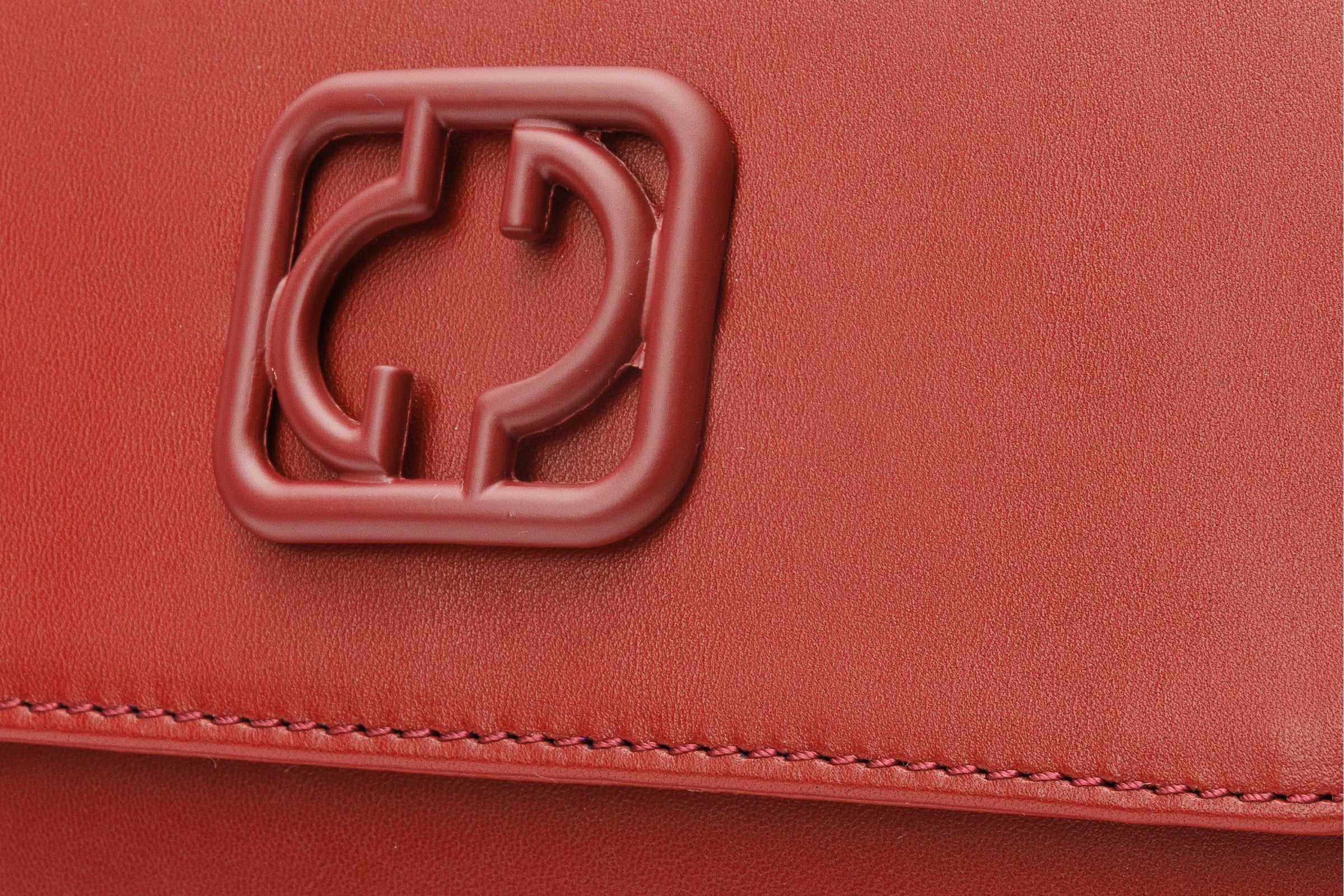 The Maneadero Dark Red Leather Handbag - Vinci Leather