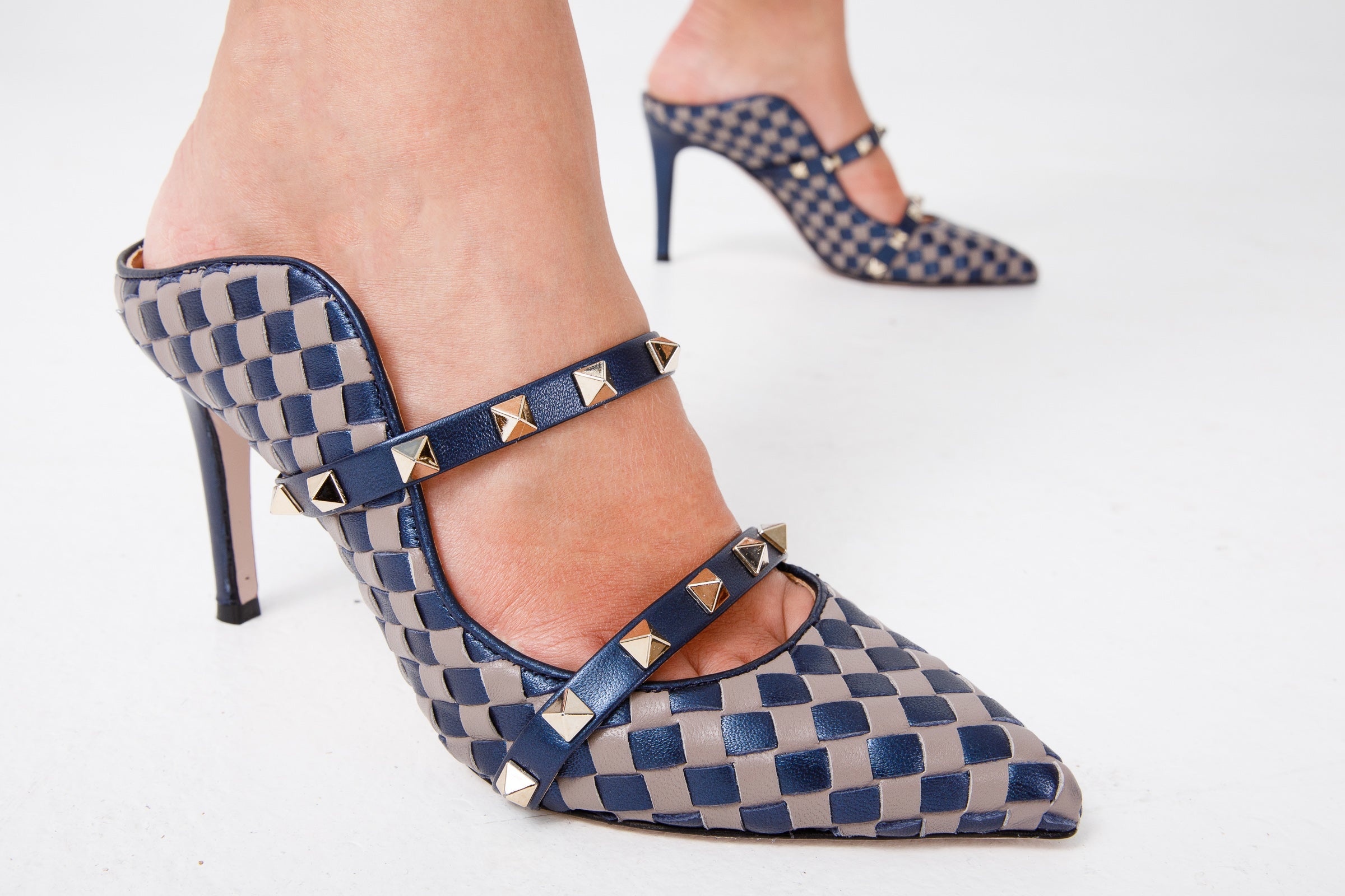 The Dosso Navy Blue Handwoven Pointy Toe Leather Sandal - Vinci Leather