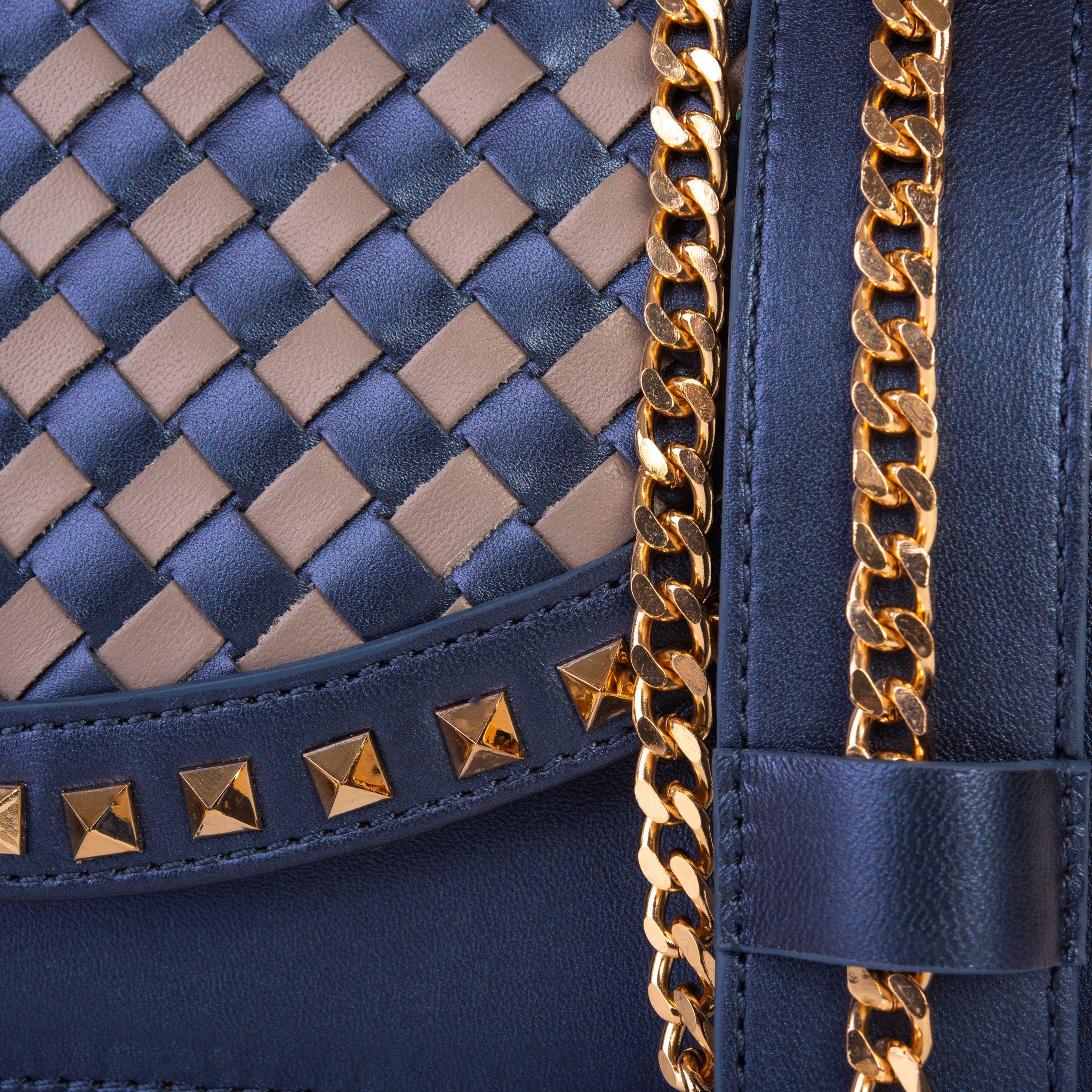 The Dosso Navy Blue and Beige Handwoven Leather Handbag - Vinci Leather