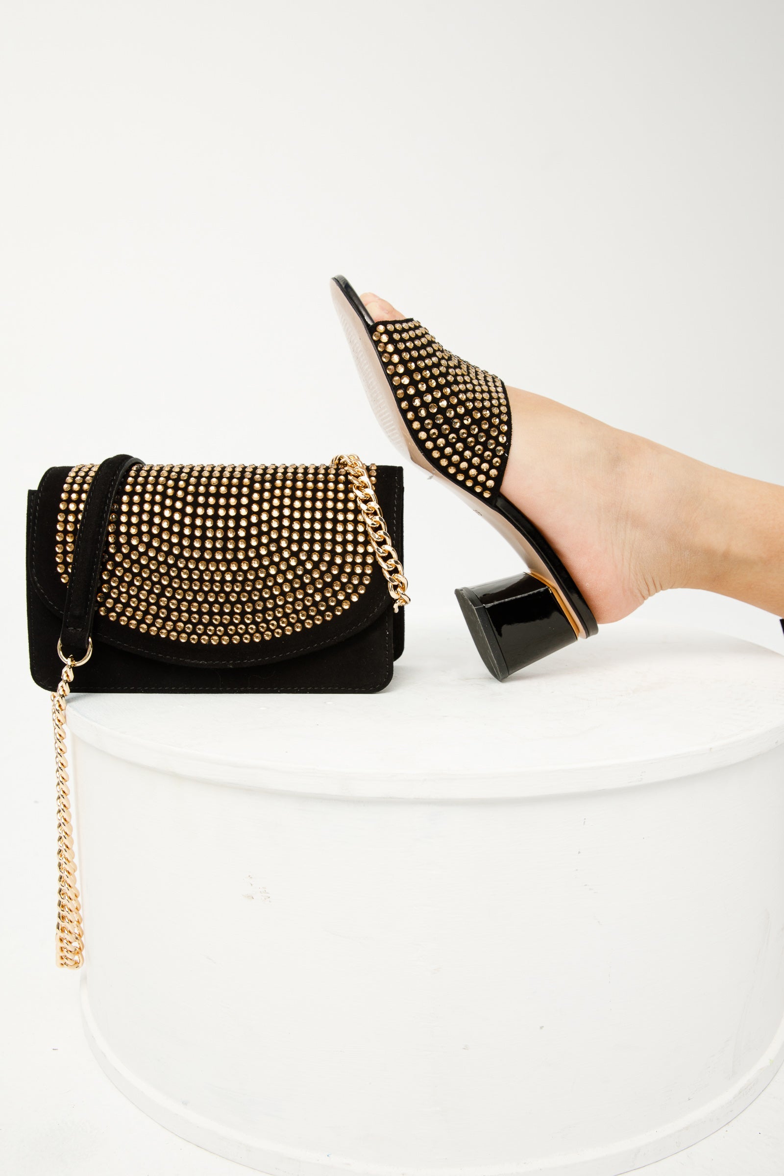 The Ailano Gold Glitter Leather Sandal - Vinci Leather