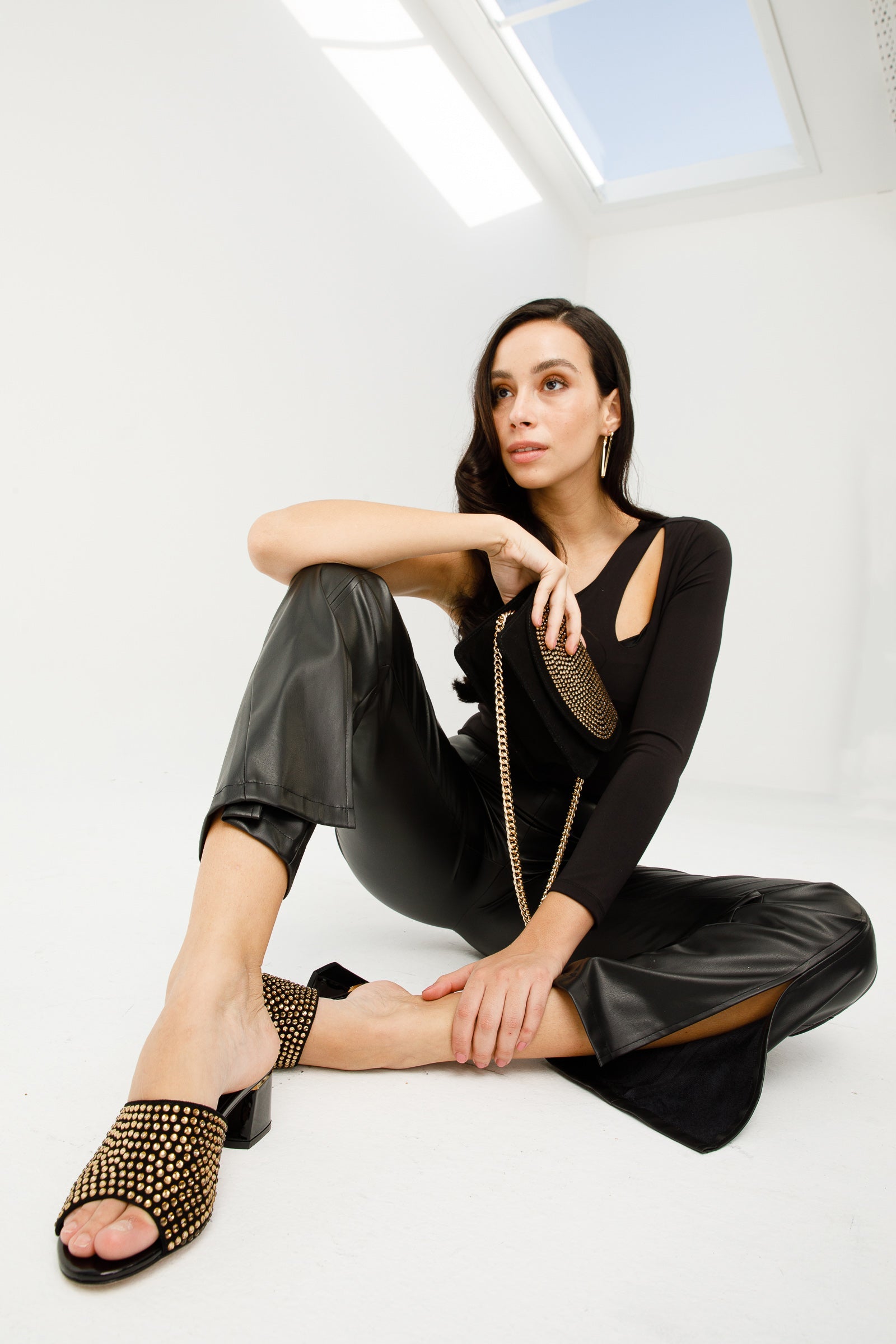 The Ailano Gold Glitter Leather Sandal - Vinci Leather