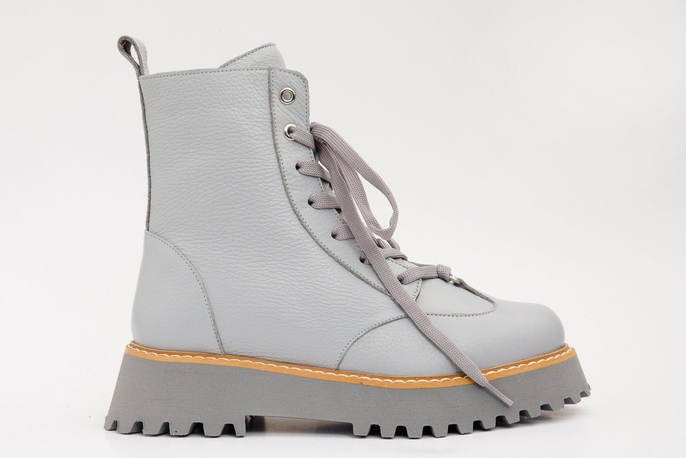 The Yildiz Grey Leather Lace-Up Ankle Boot With a Side Zipper - Vinci Leather