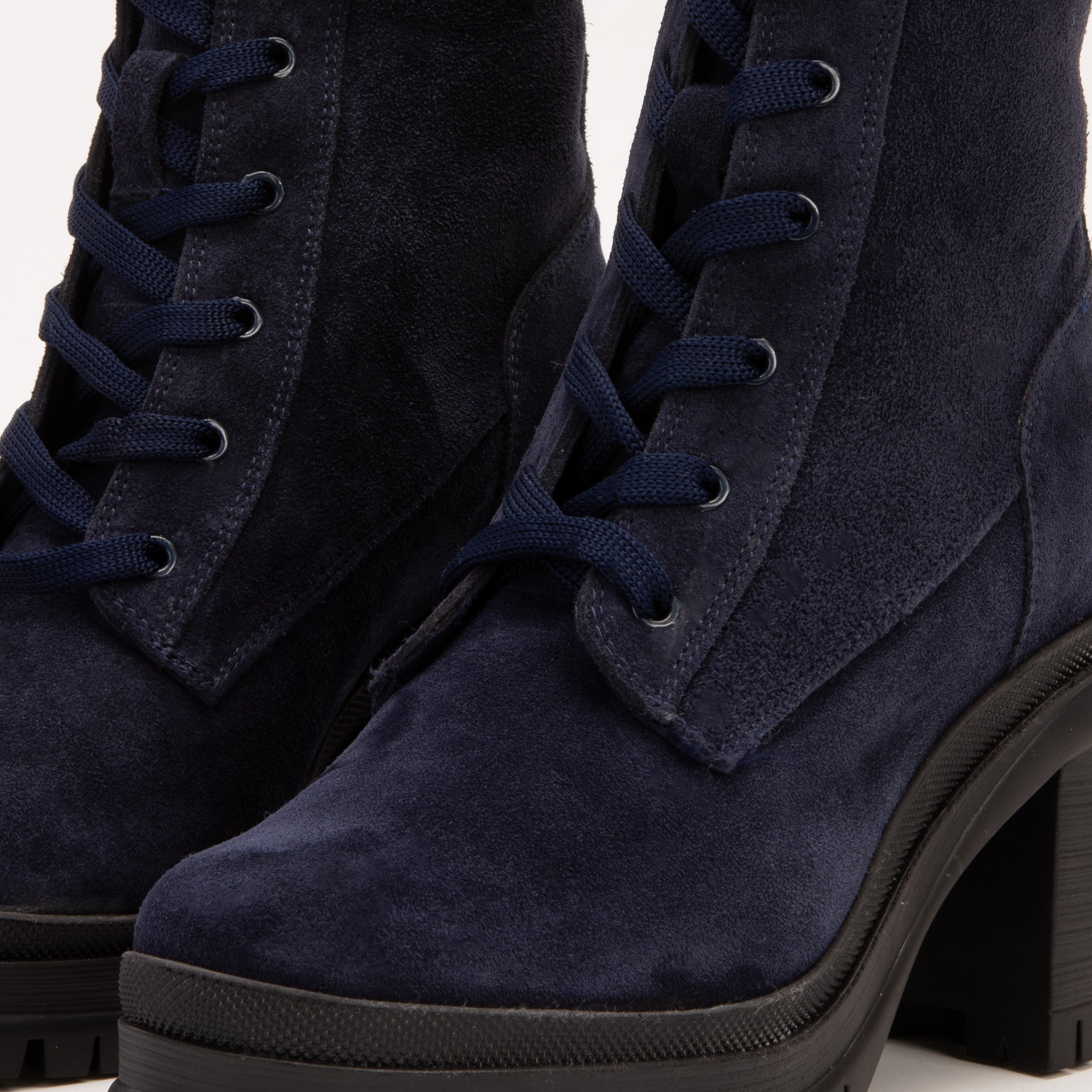 The Elera Navy Blue Leather Block Heel Boot - Vinci Leather