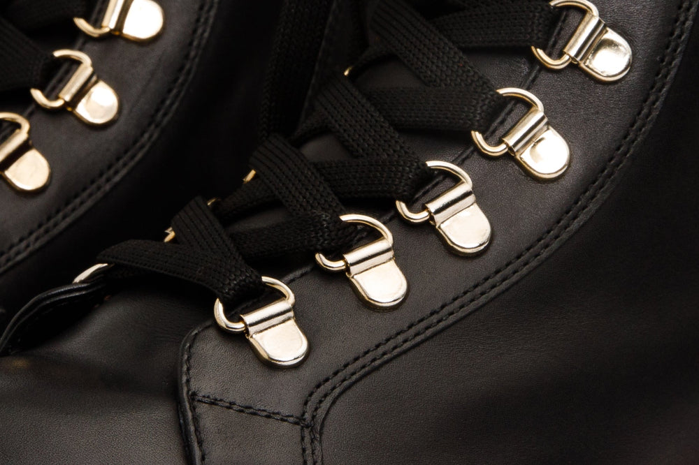 The Belgrano Black Leather Lace-Up Ankle Boot With a Side Zipper - Vinci Leather