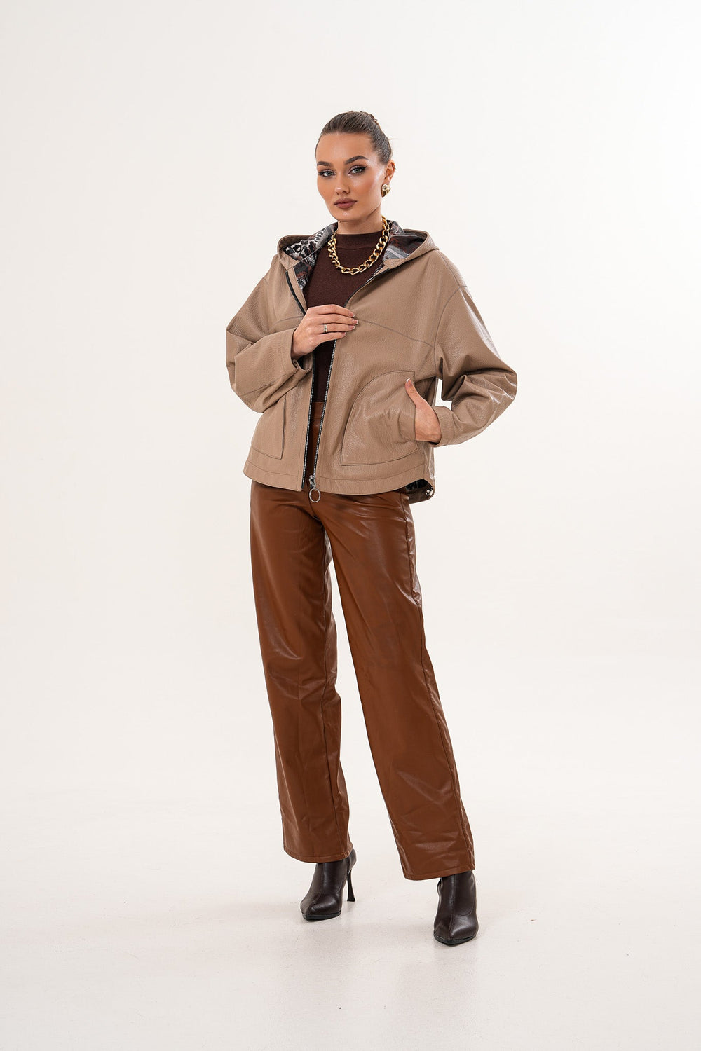 The Calyra Reversible Leather Jacket – Taupe - Vinci Leather