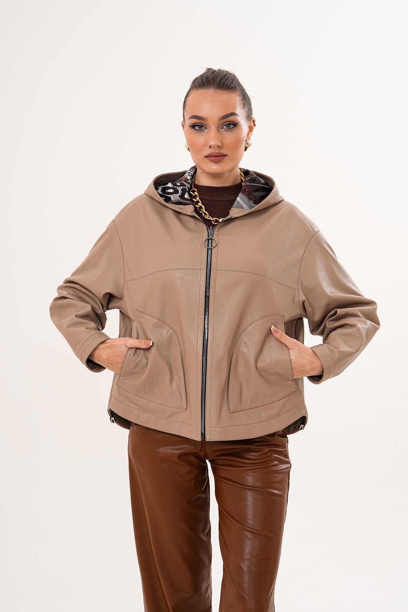 The Calyra Reversible Leather Jacket – Taupe - Vinci Leather
