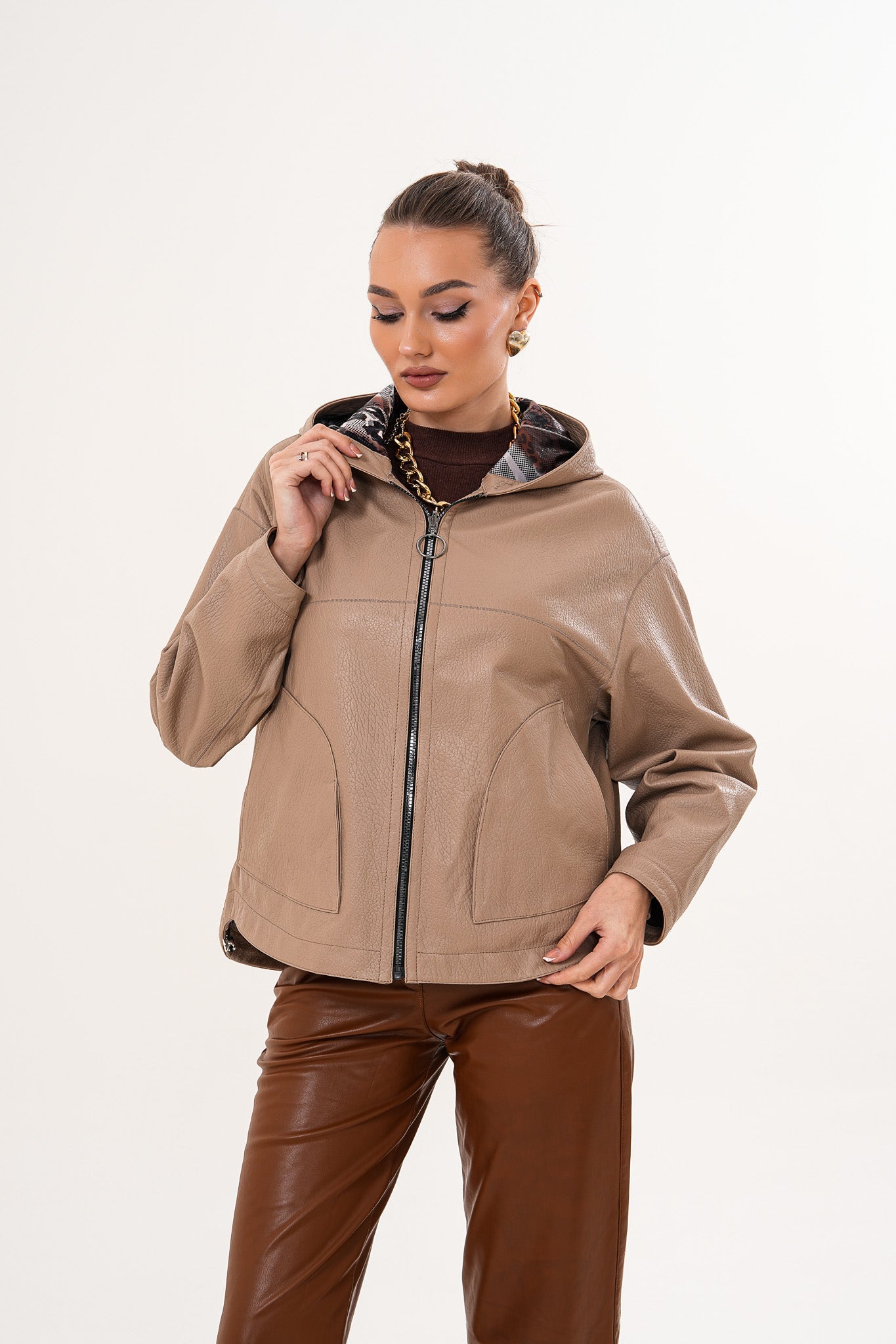 The Calyra Reversible Leather Jacket – Taupe - Vinci Leather