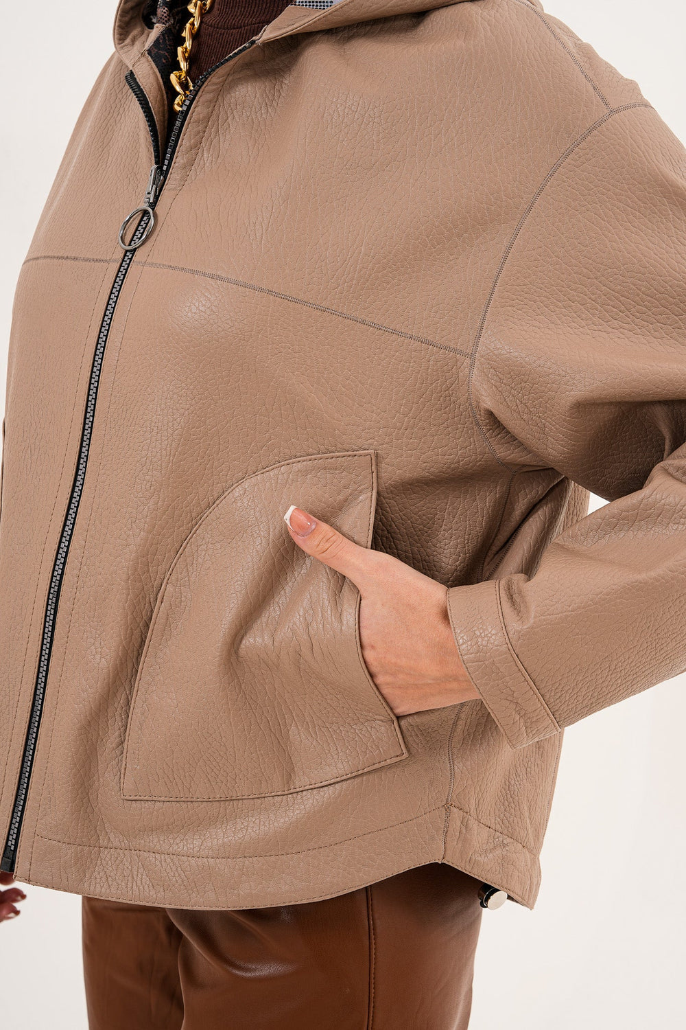The Calyra Reversible Leather Jacket – Taupe - Vinci Leather