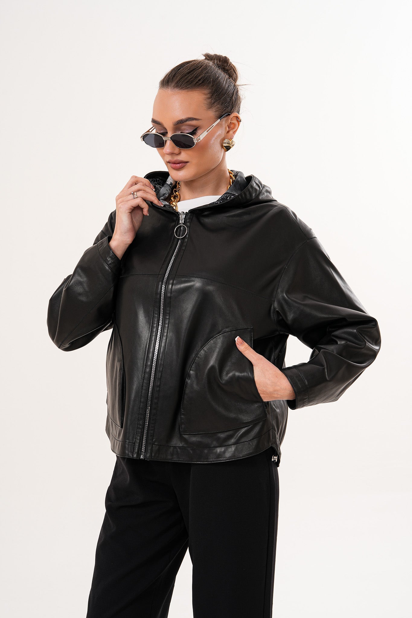 The Calyra Reversible Leather Jacket – Black - Vinci Leather