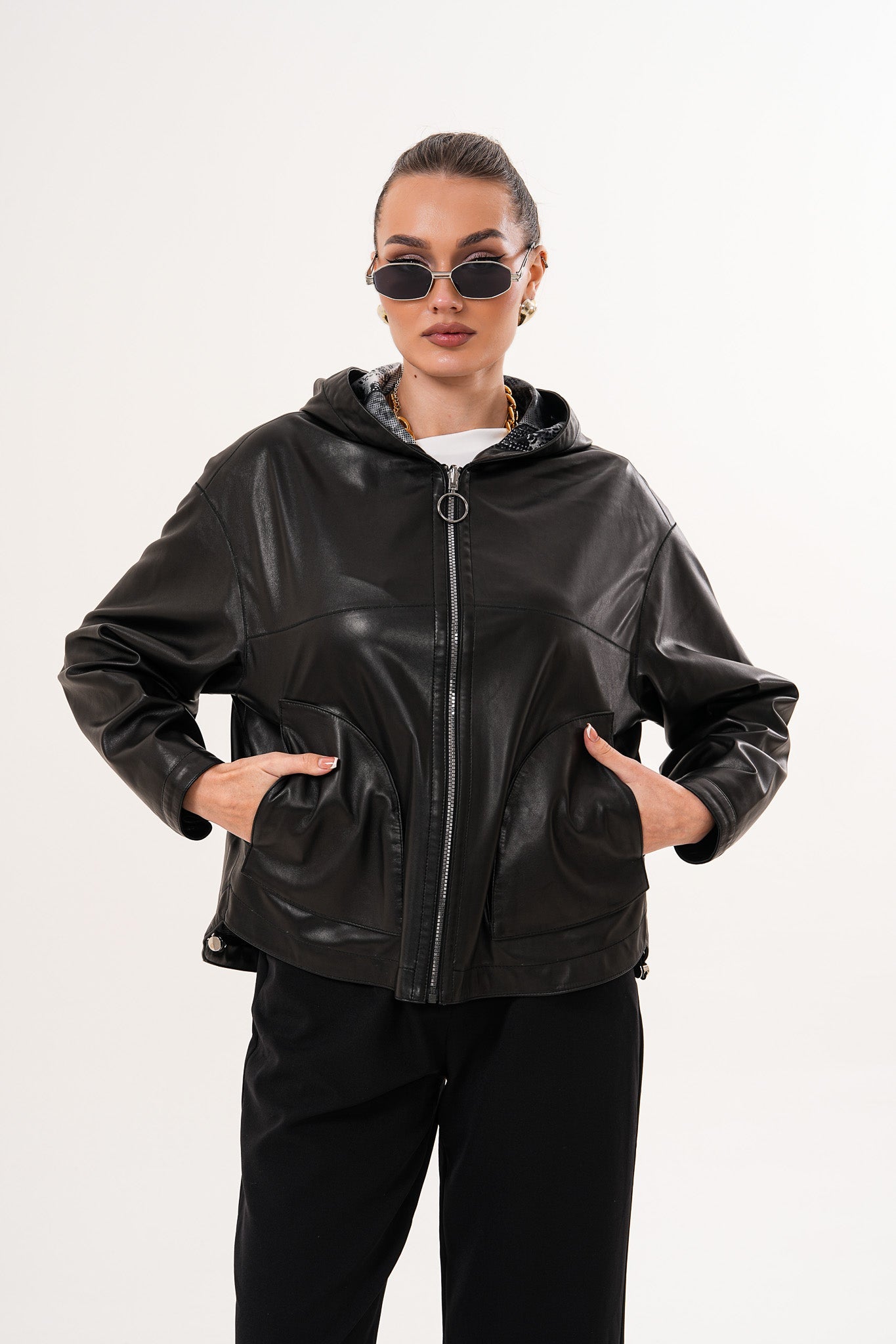 The Calyra Reversible Leather Jacket – Black - Vinci Leather