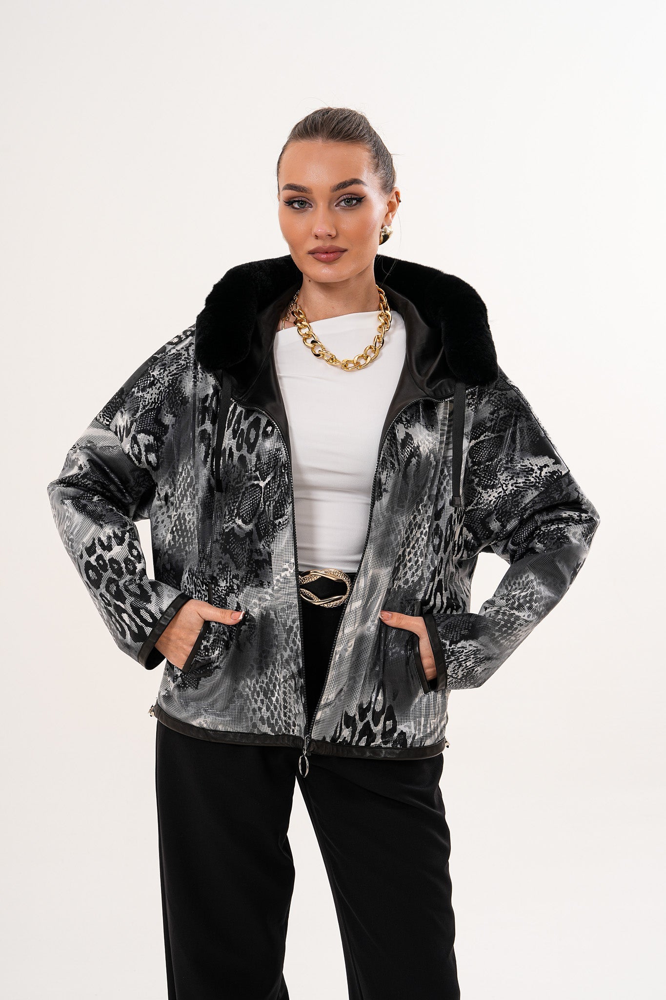The Velora Black Reversible Lambskin Leather Jacket - Vinci Leather