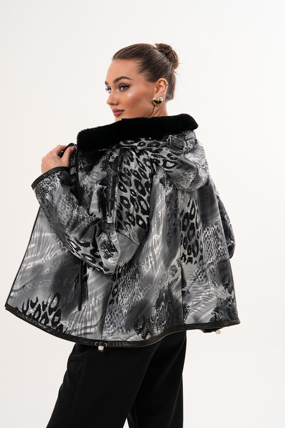 The Velora Black Reversible Lambskin Leather Jacket - Vinci Leather