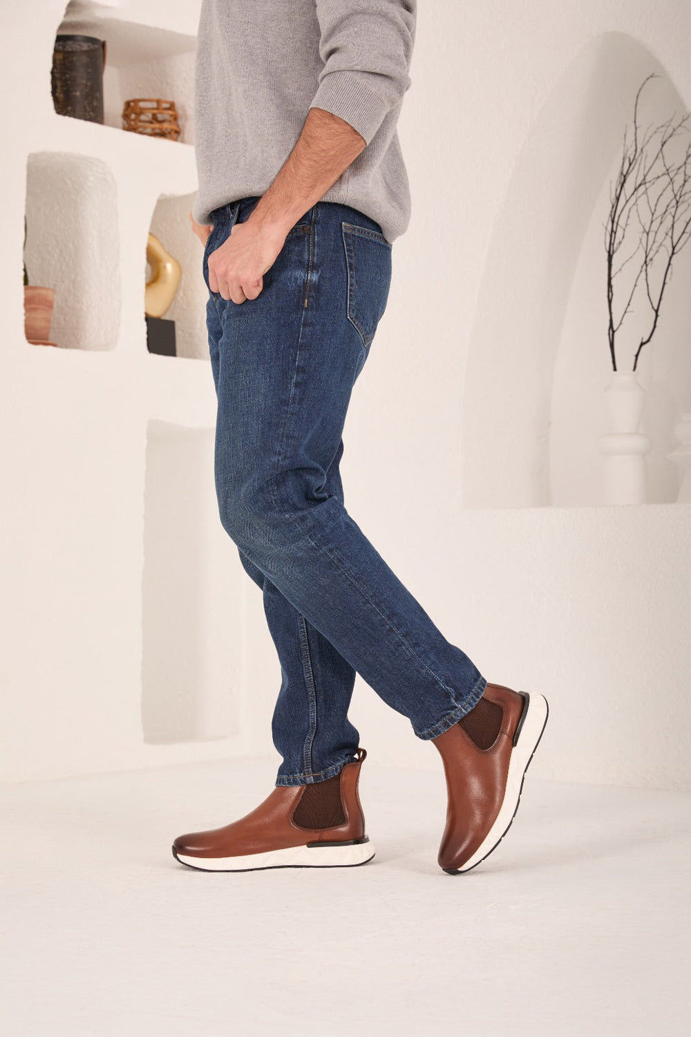 The Apex Tan Leather Chealsea Boot - Vinci Leather