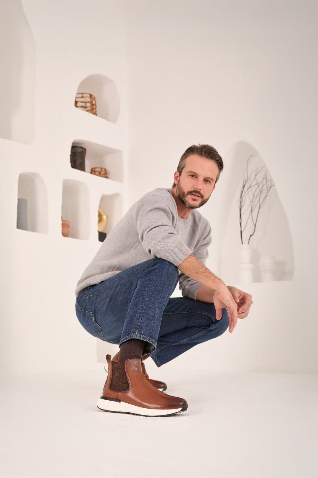 The Apex Tan Leather Chealsea Boot - Vinci Leather