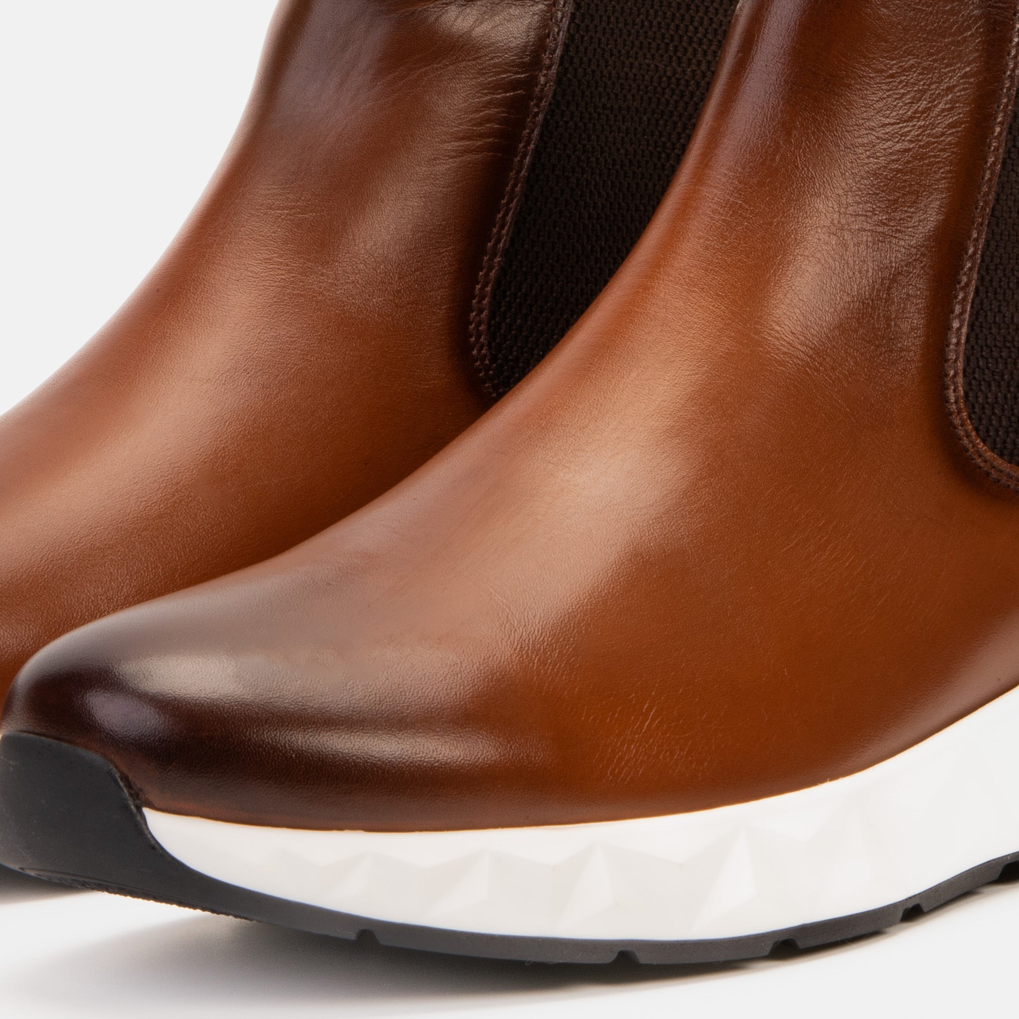 The Apex Tan Leather Chealsea Boot - Vinci Leather