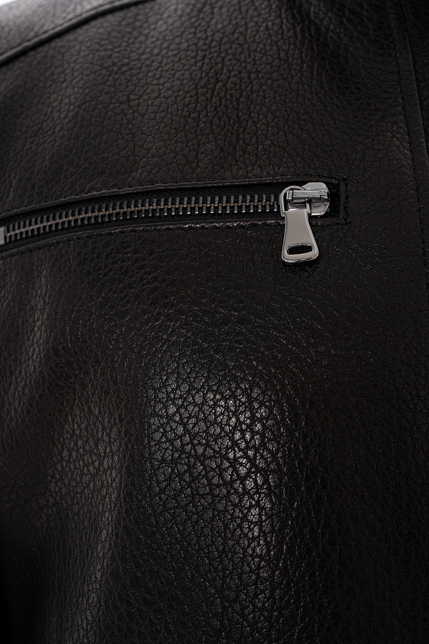 The Falcon Black Pebbled Leather Jacket - Vinci Leather