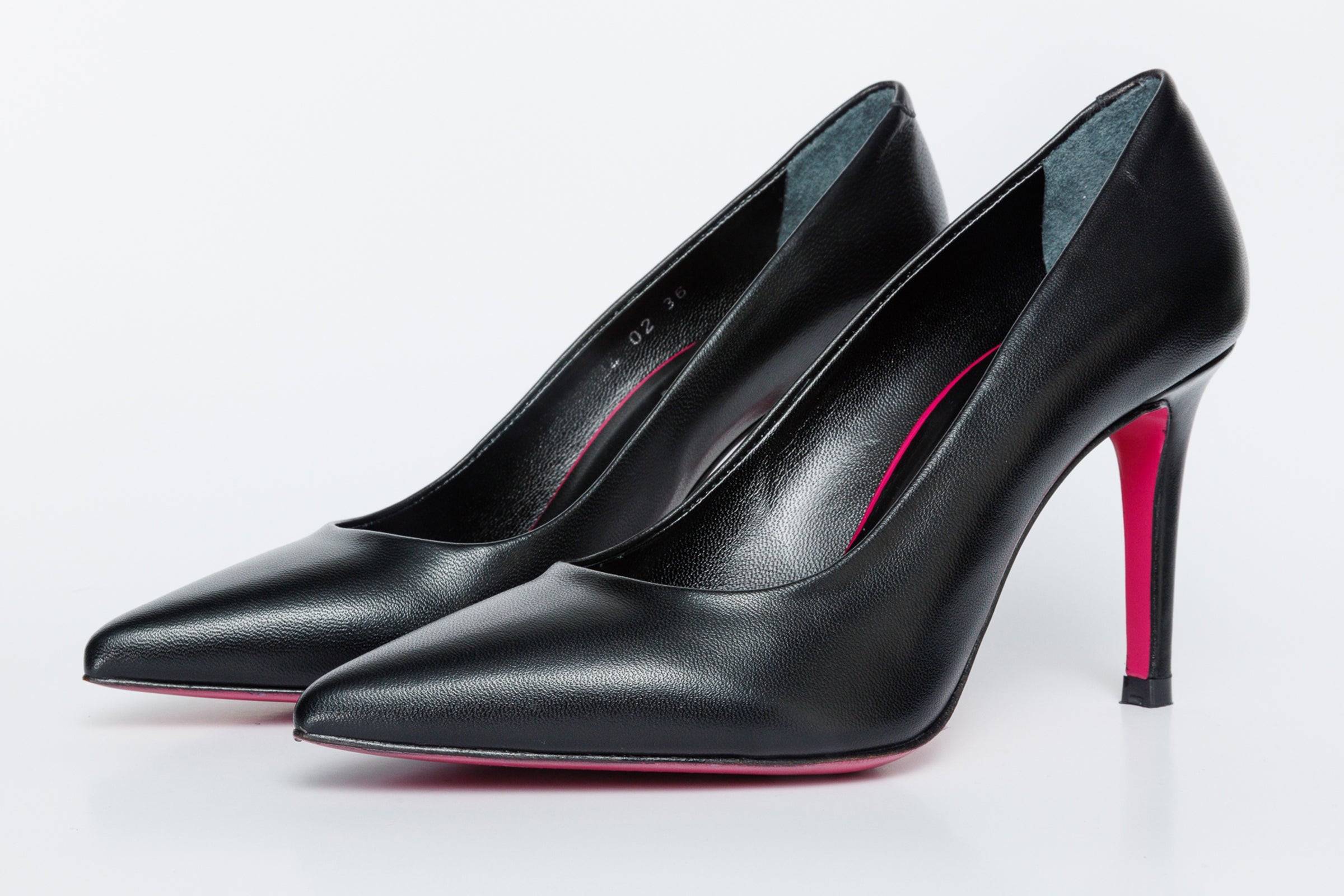The Ege Black Leather Pump Fuchsia Sole Shoe - Vinci Leather